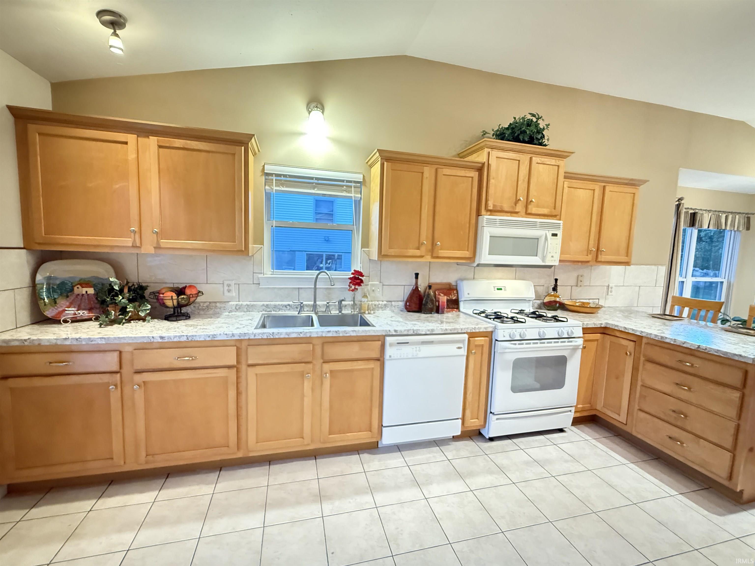 1791 N Hartstrait Road