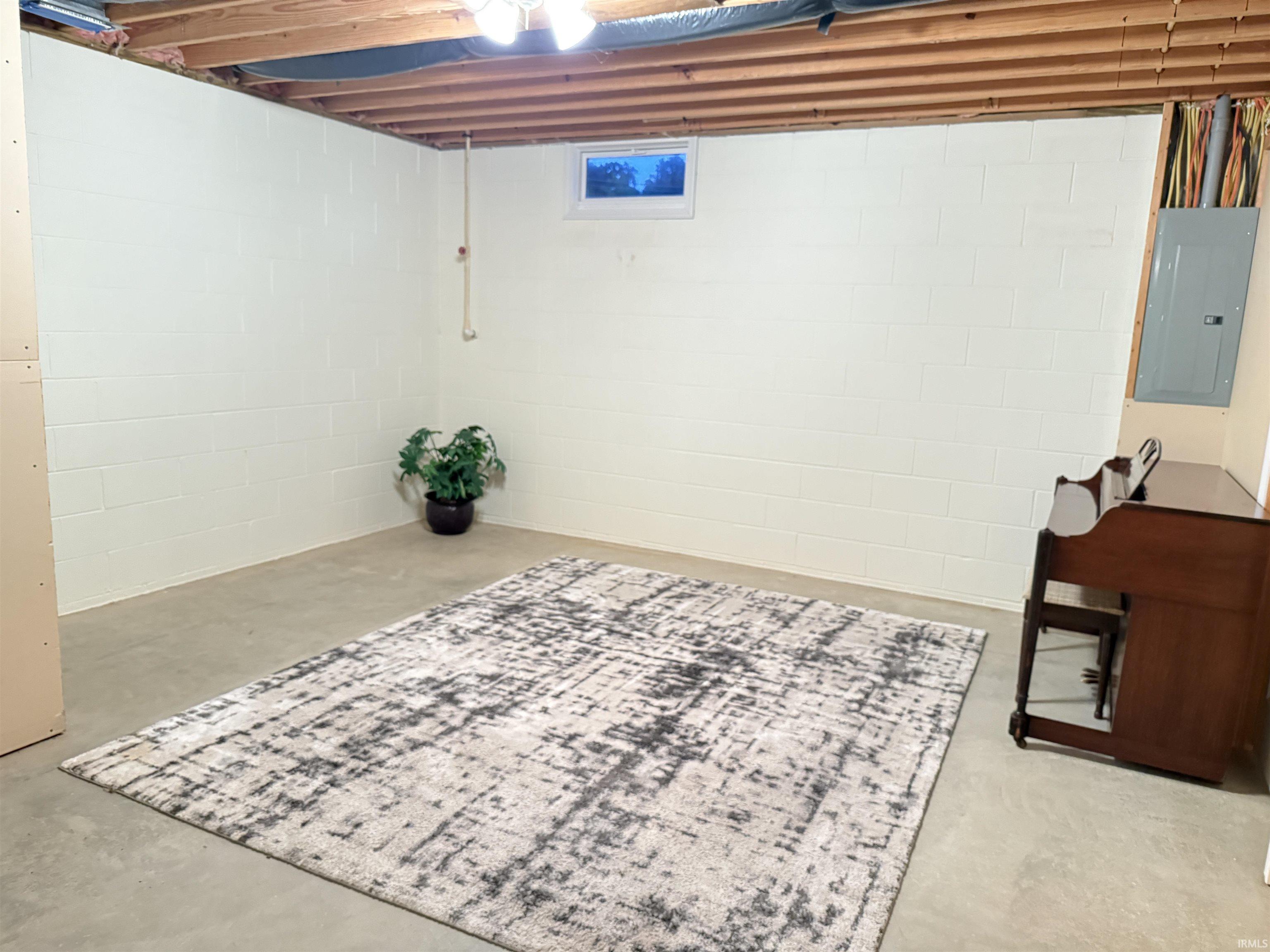 1791 N Hartstrait Road