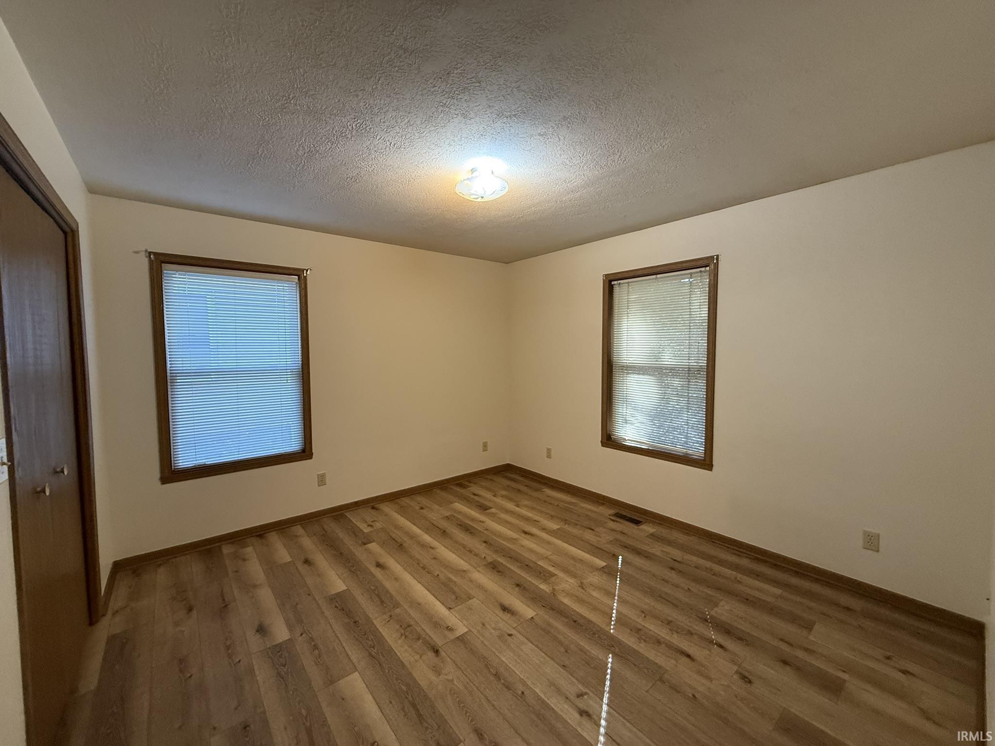 1016 N Forest View Drive