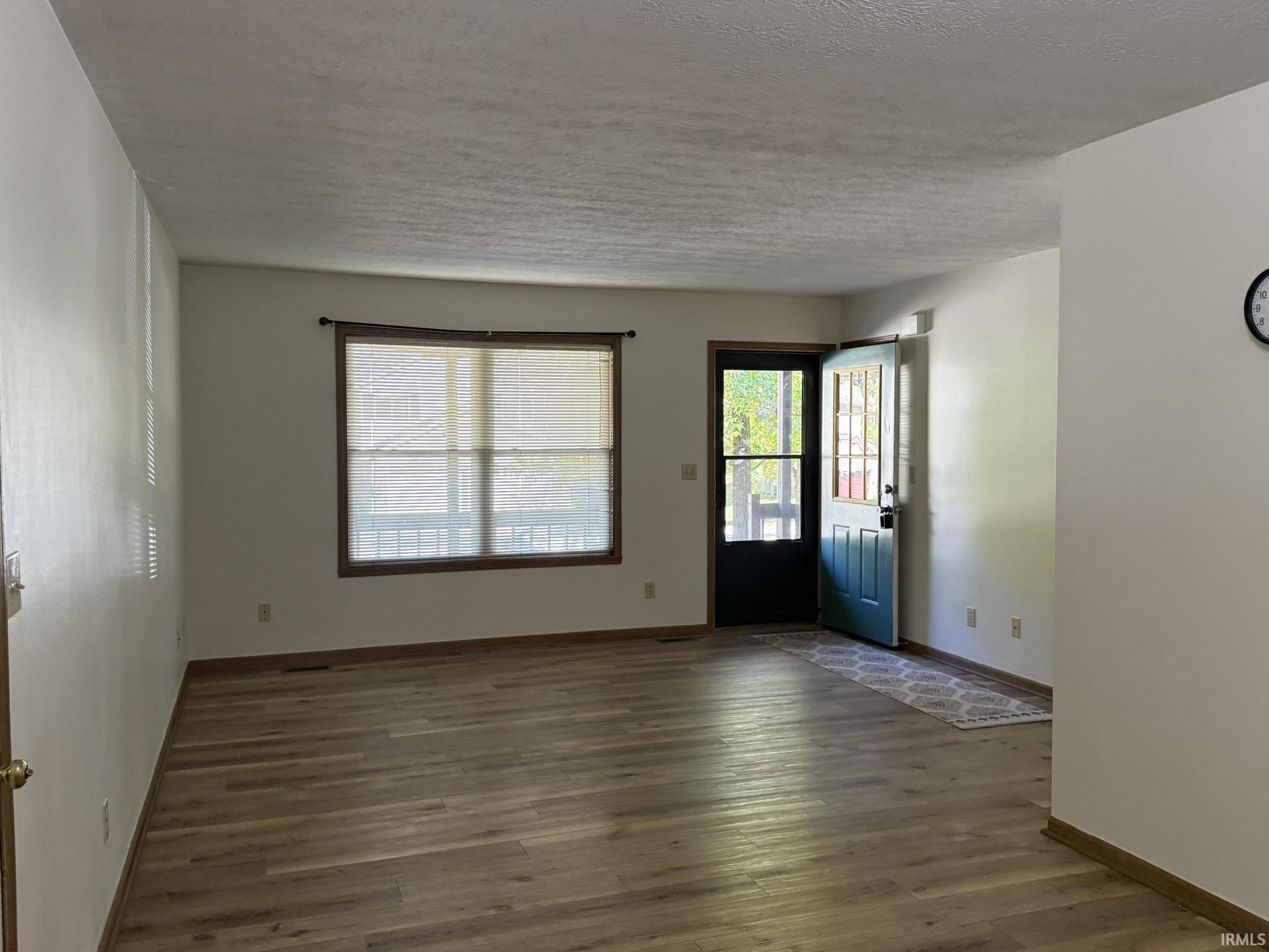 1016 N Forest View Drive