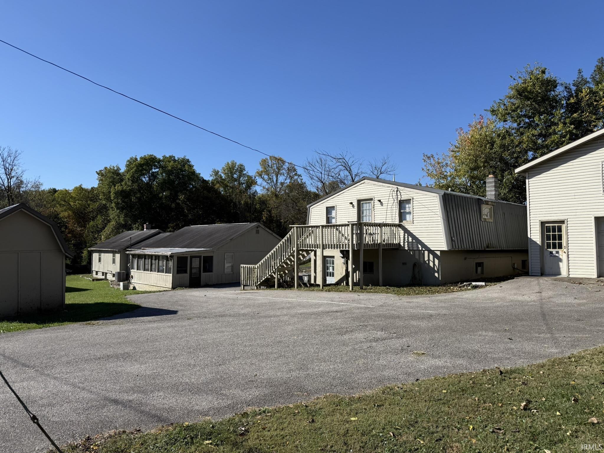 1024 N Country Club Drive