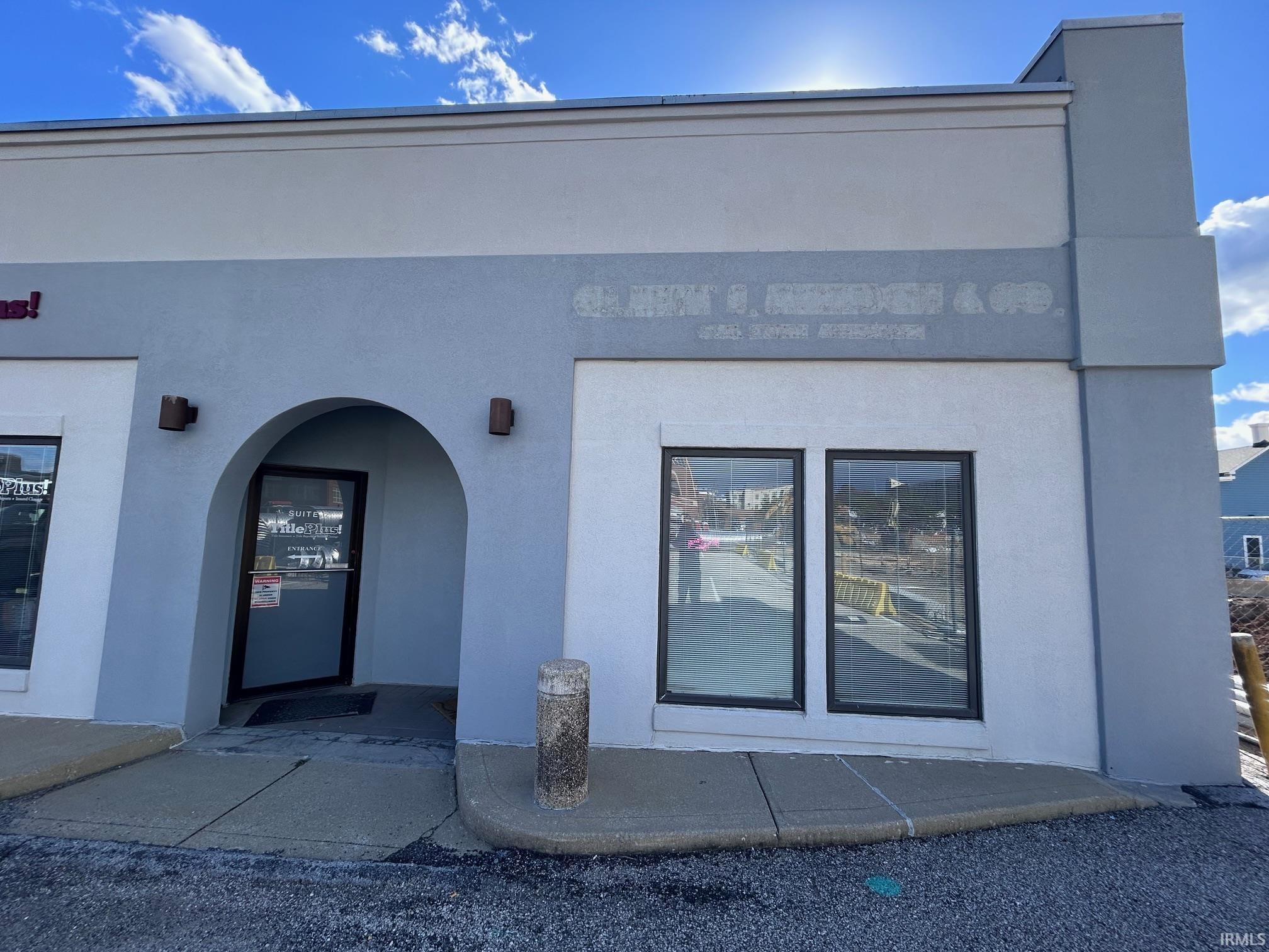 328 S Walnut Street Unit: Ste 1