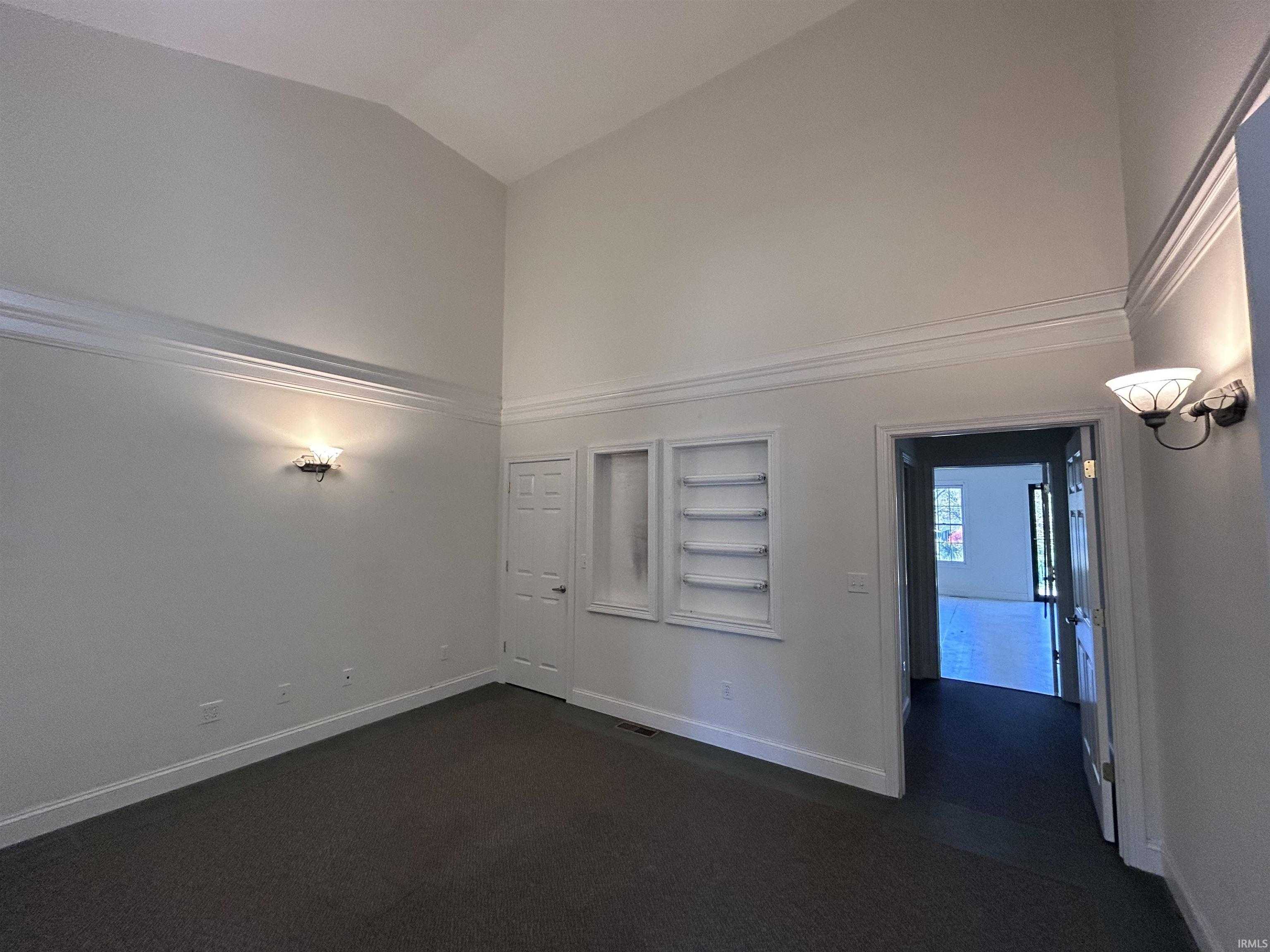 2205 W Sudbury Drive Unit: 2