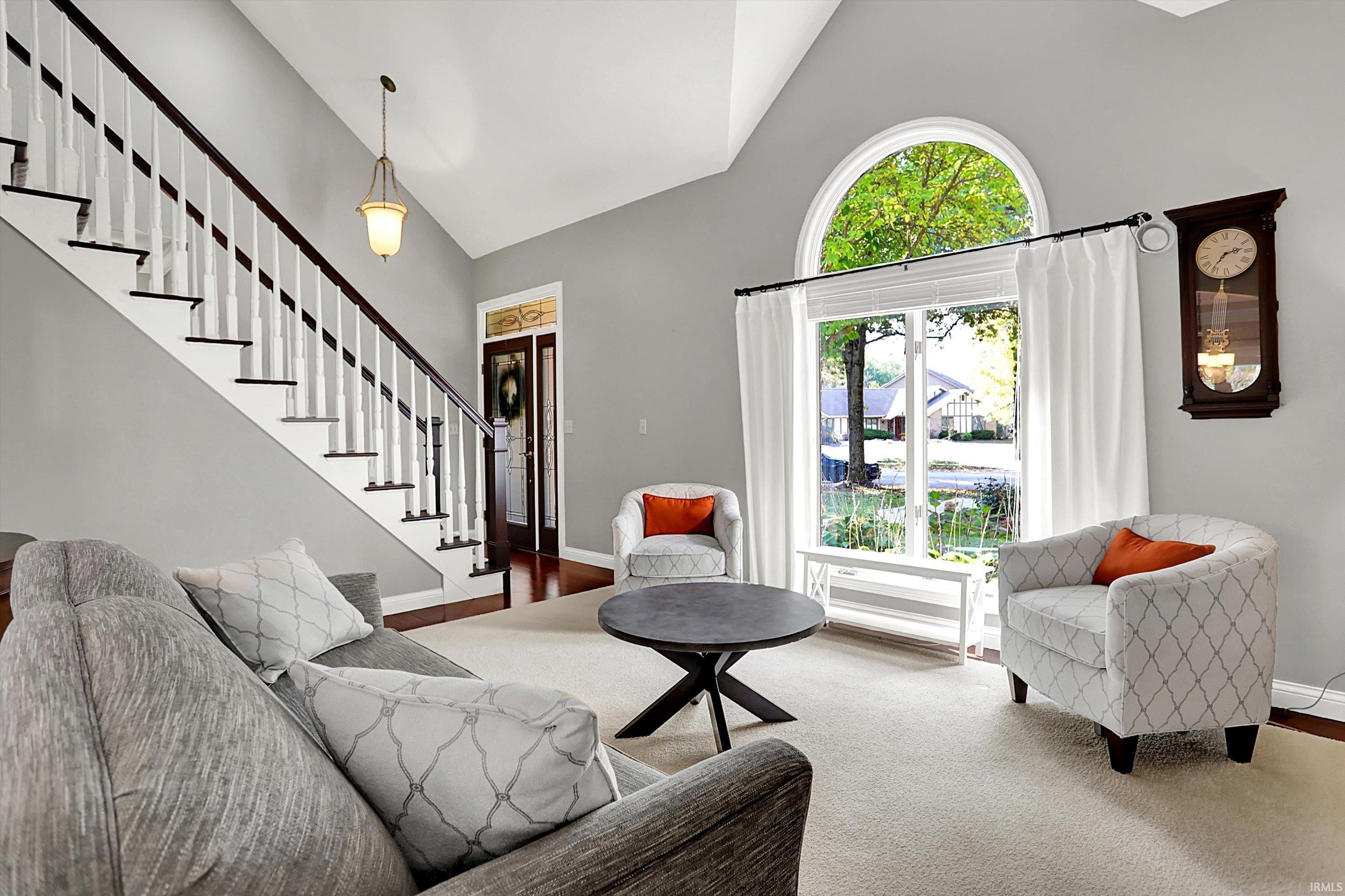 2707 S Olcott Boulevard