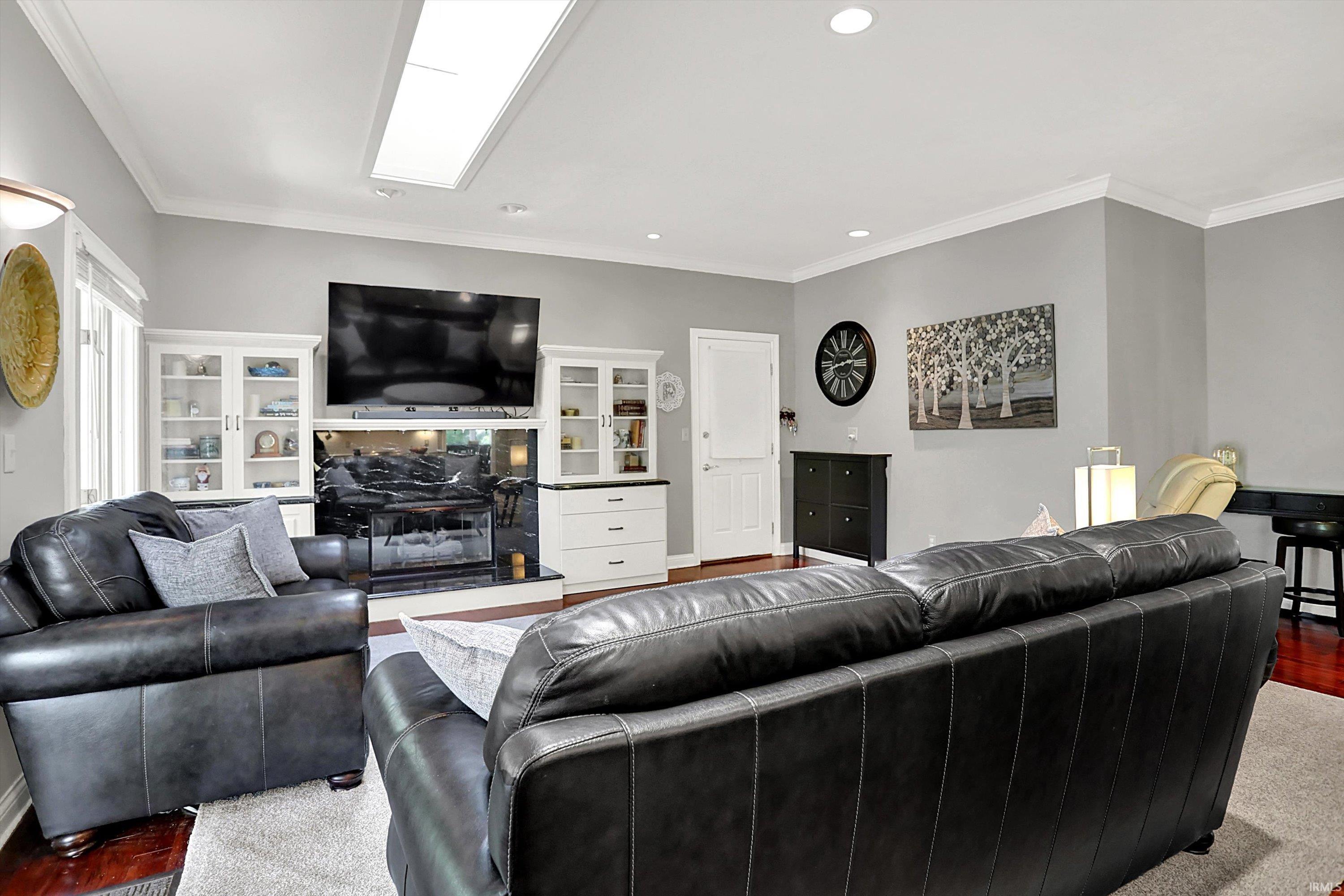 2707 S Olcott Boulevard