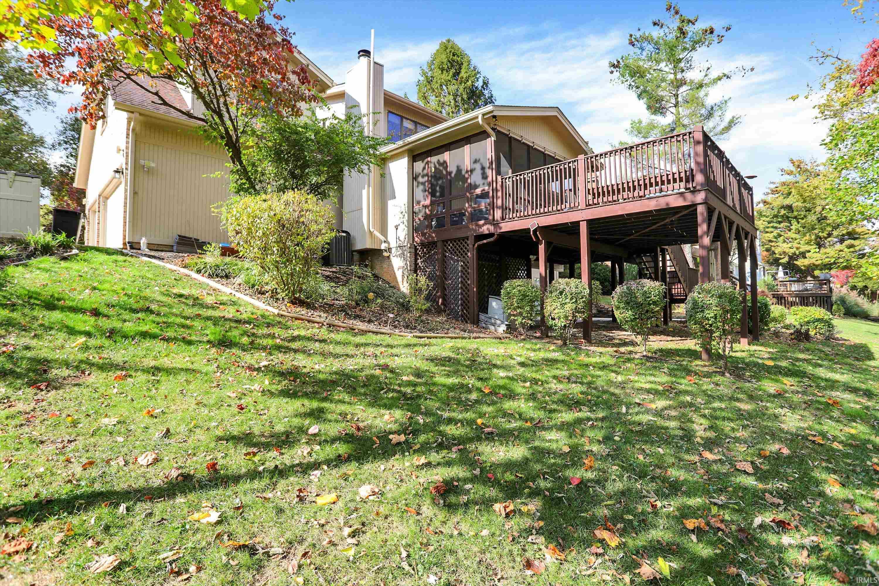 2707 S Olcott Boulevard