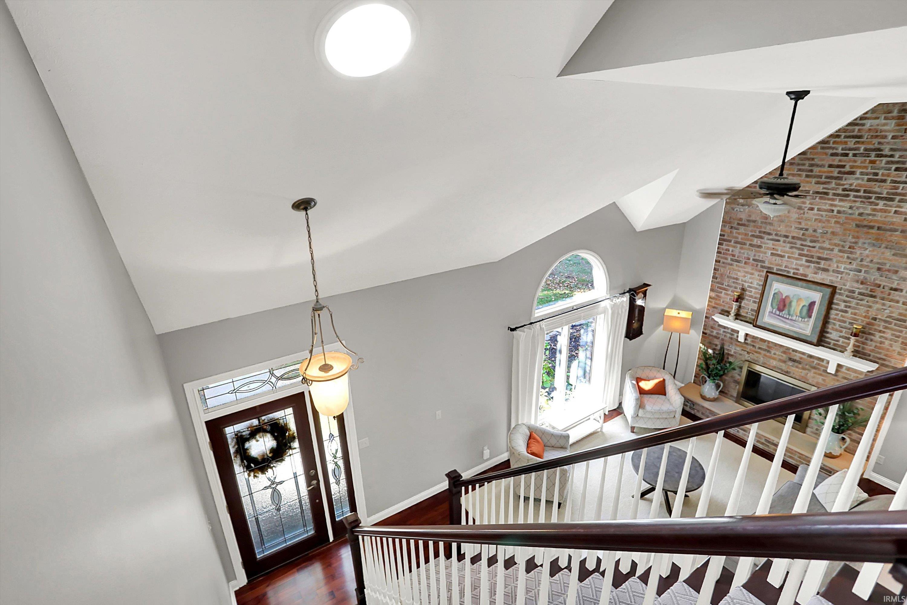 2707 S Olcott Boulevard