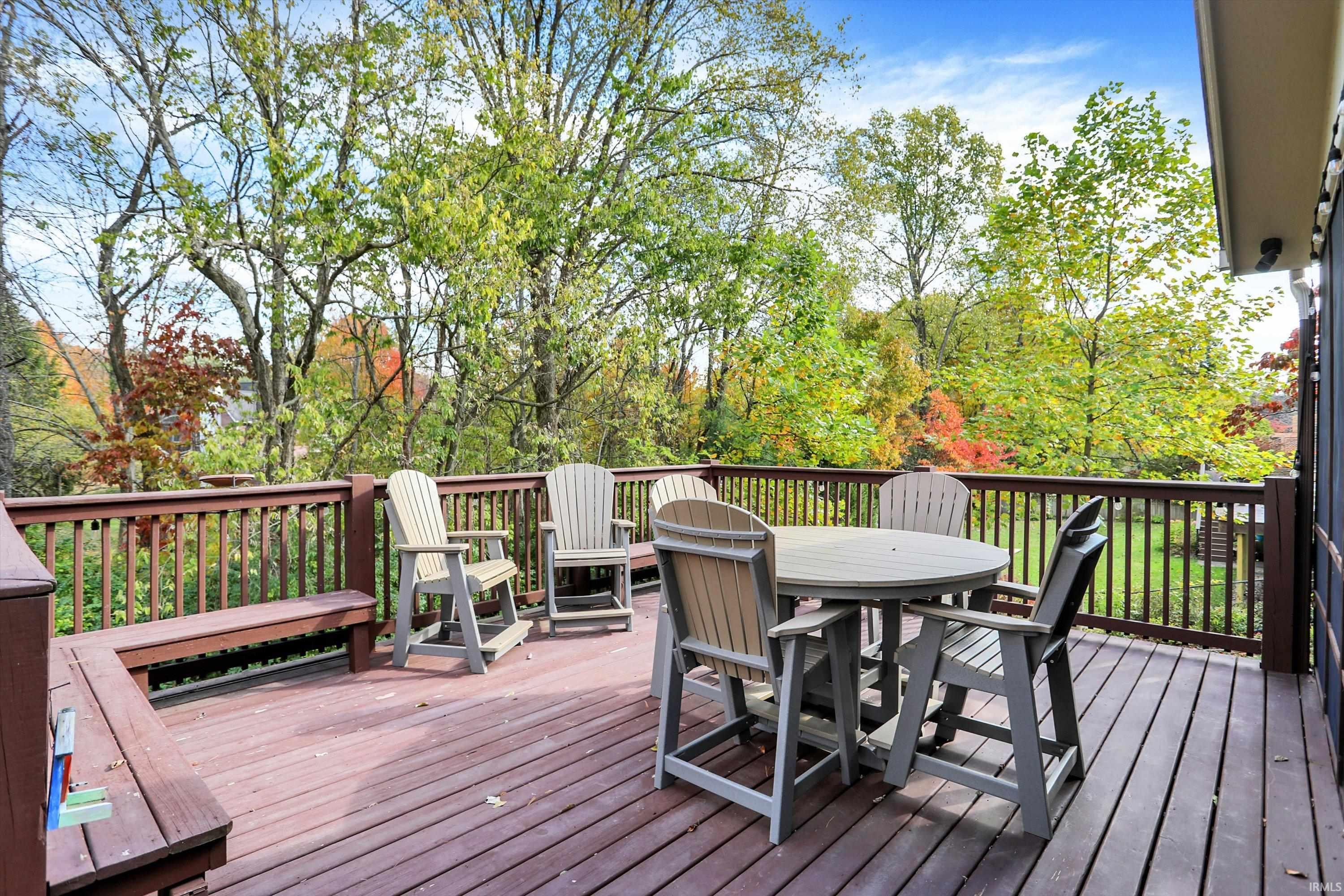 2707 S Olcott Boulevard