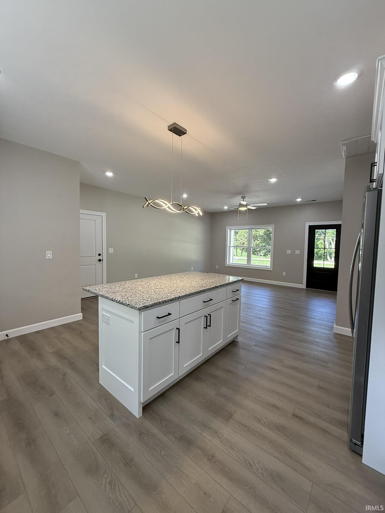 3417 S Knightridge Road