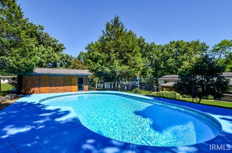 609 E Audubon Drive
