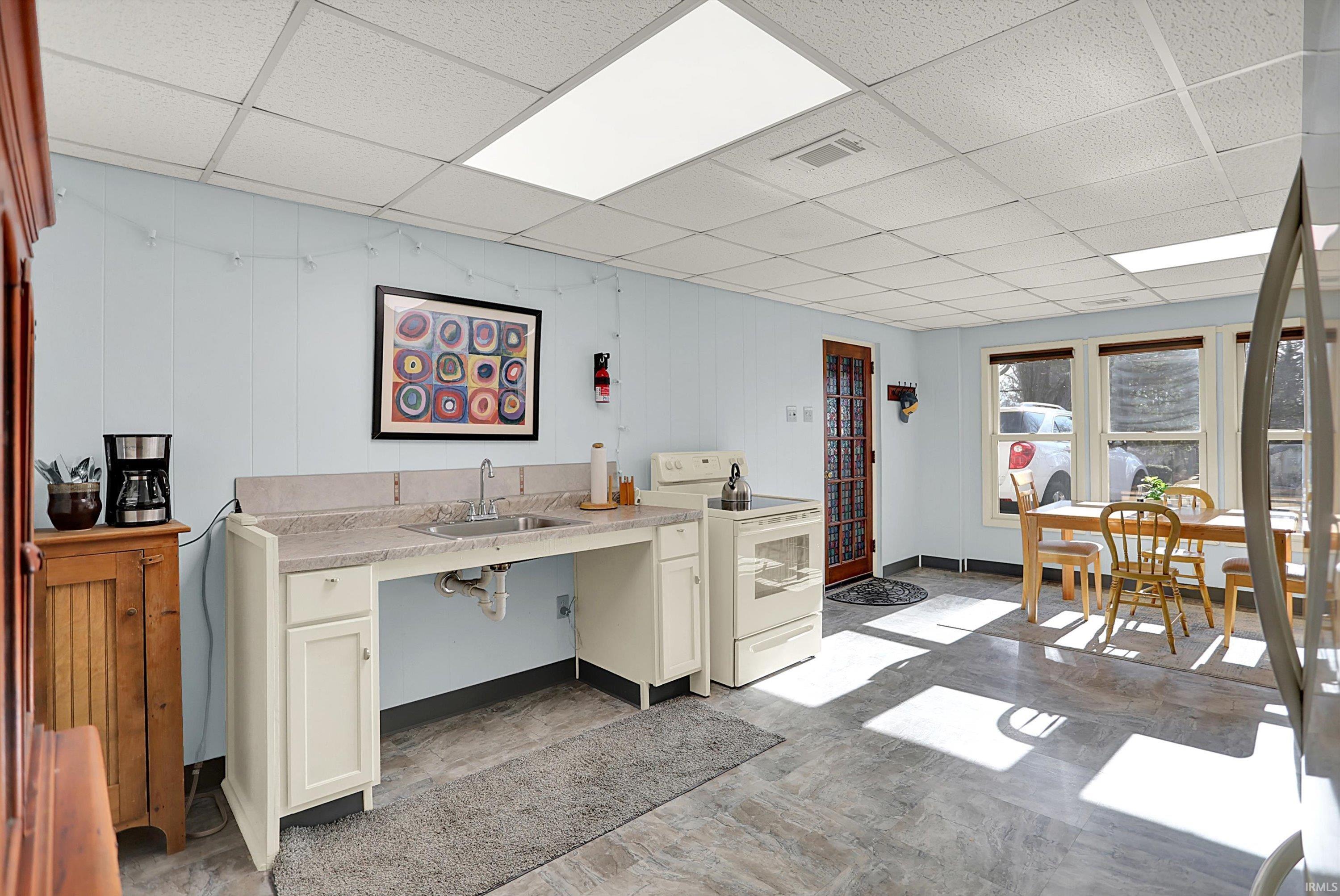 609 E Audubon Drive
