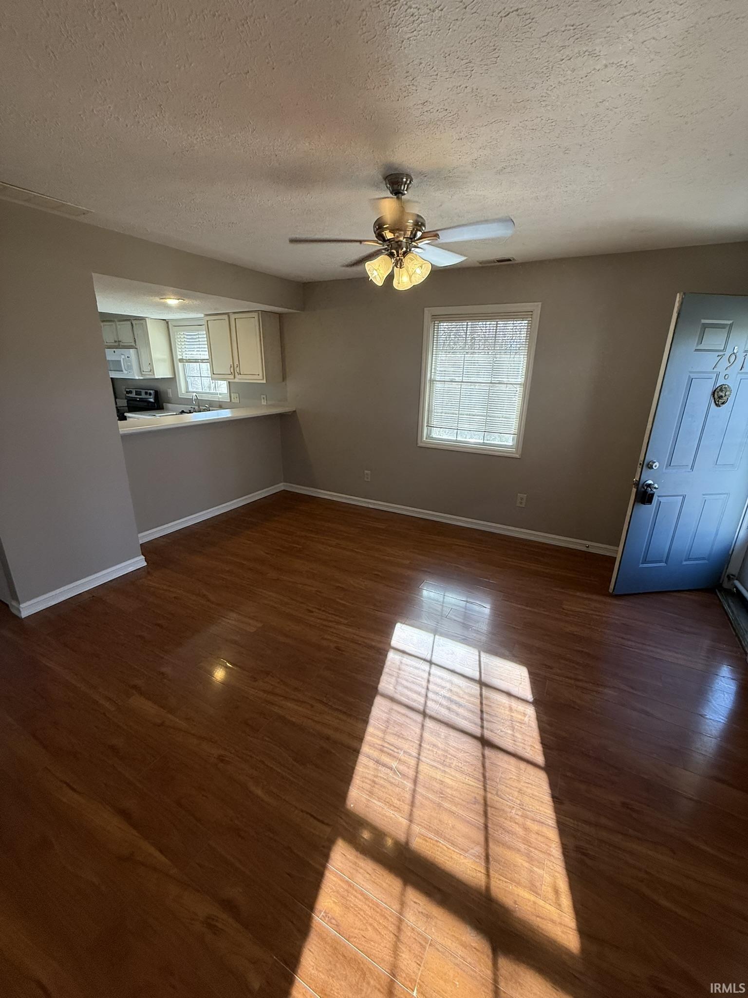 791 E Sherwood Hills Drive