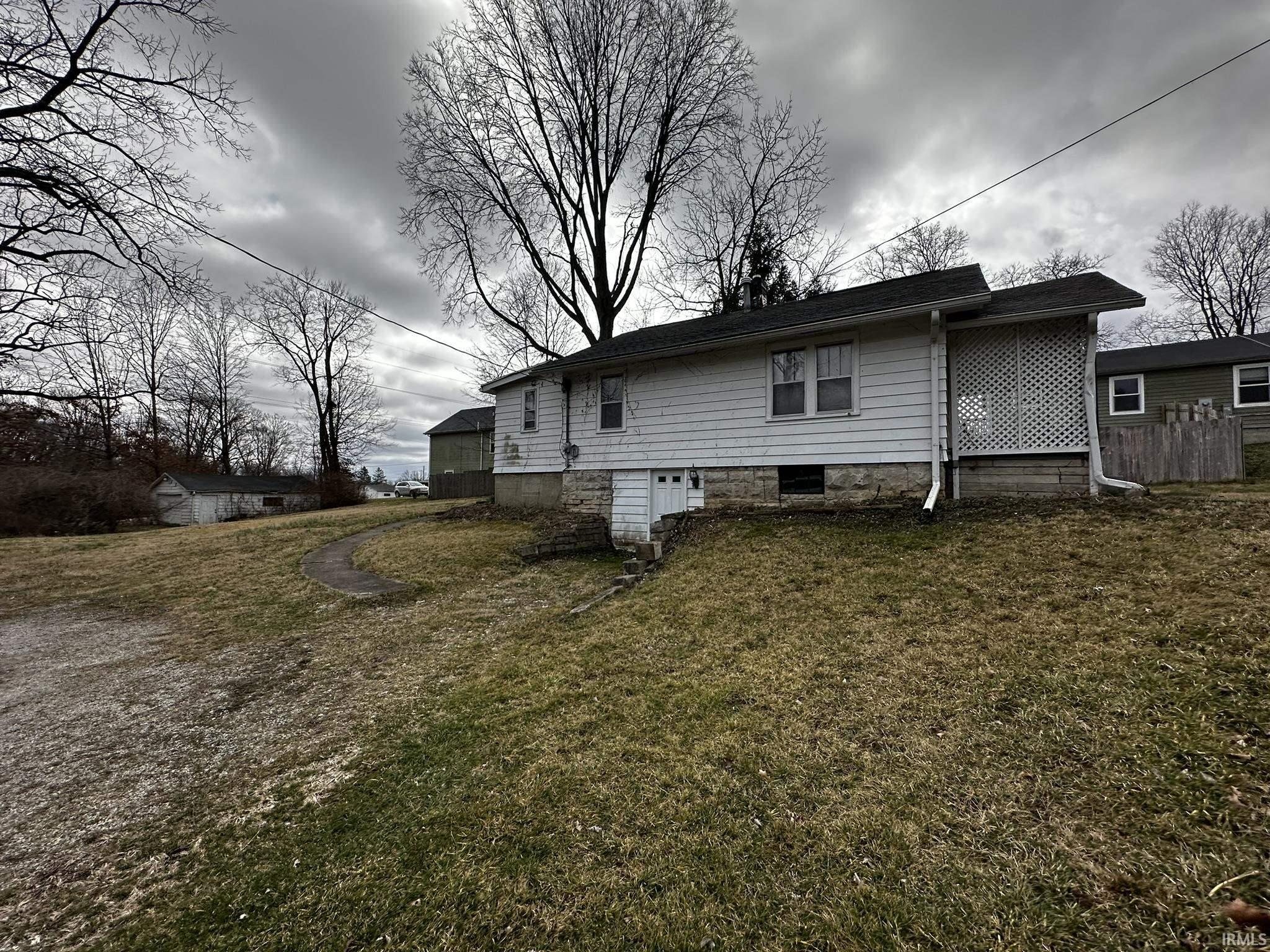 2607 S Rockport Road