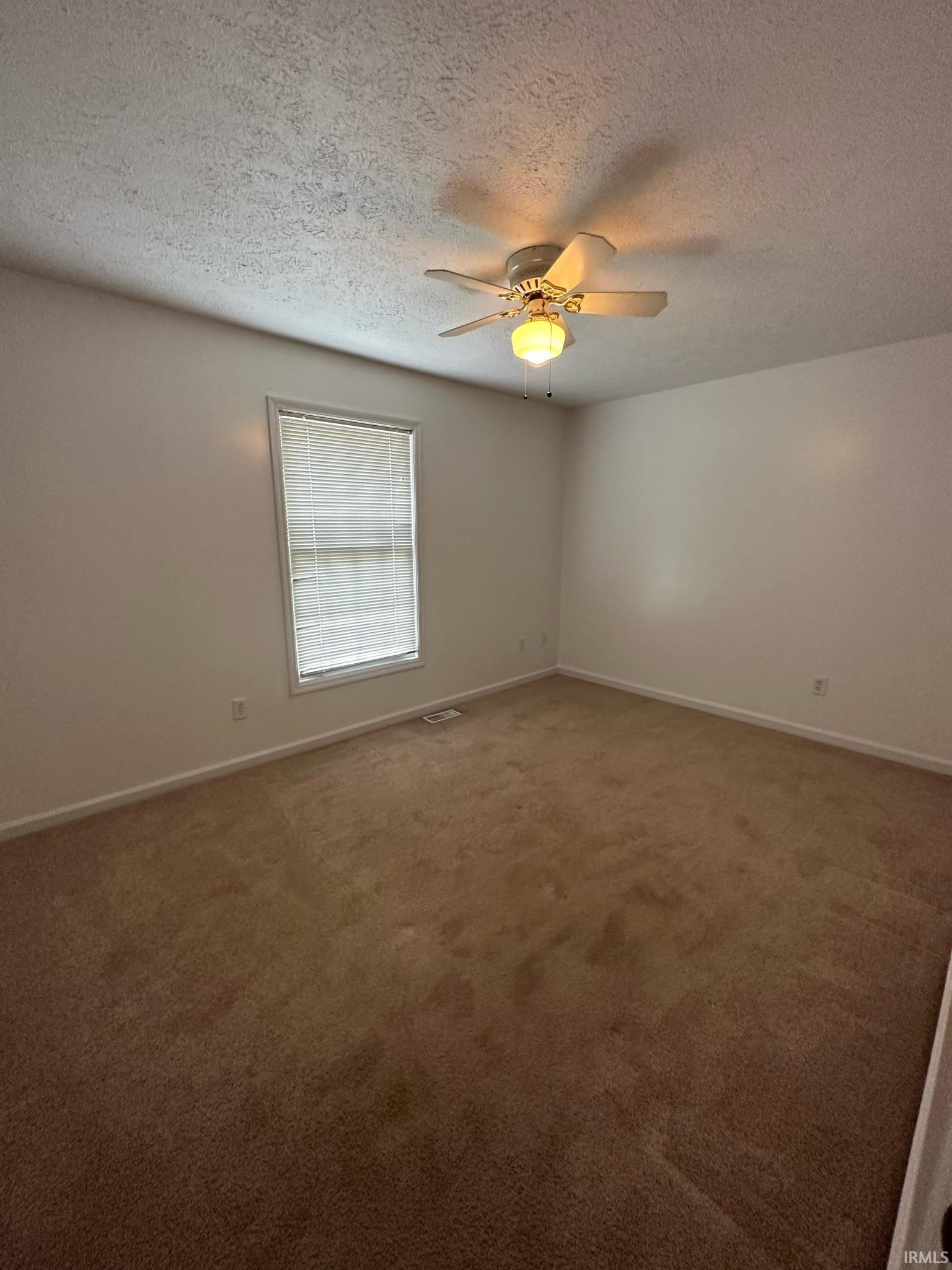 648 E Sherwood Hills Drive