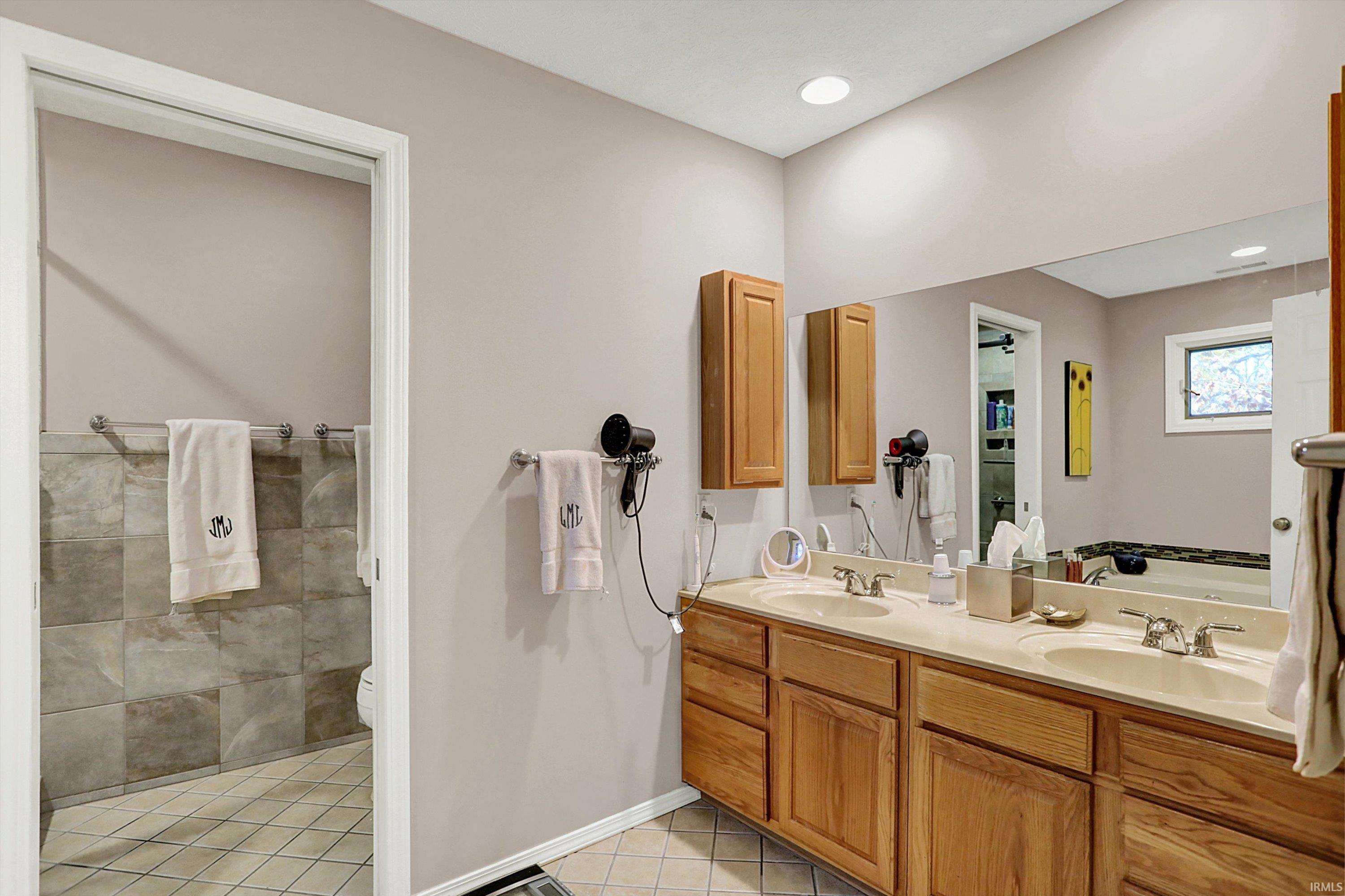 2901 S Olcott Boulevard