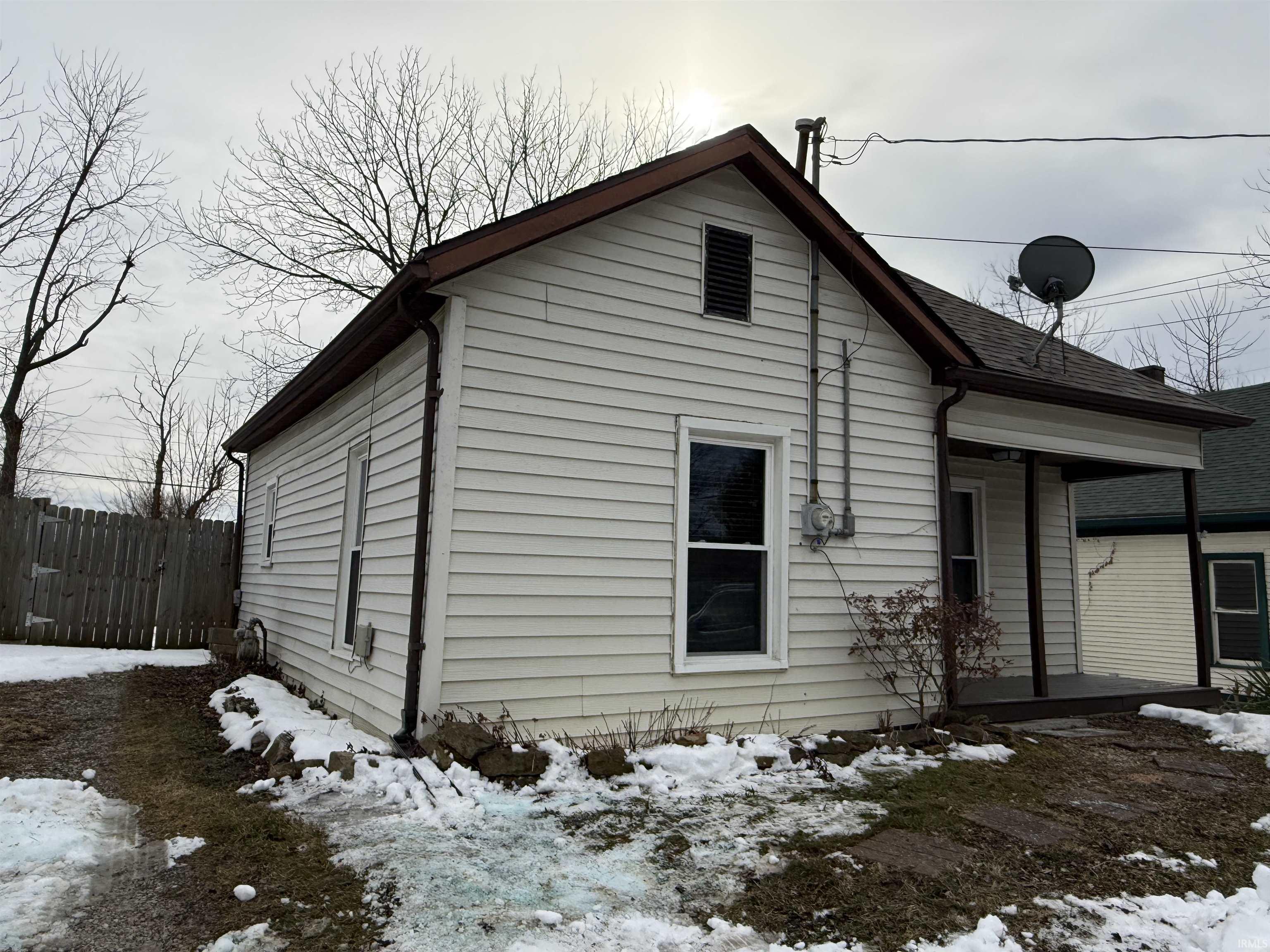 405 W Hillside Drive