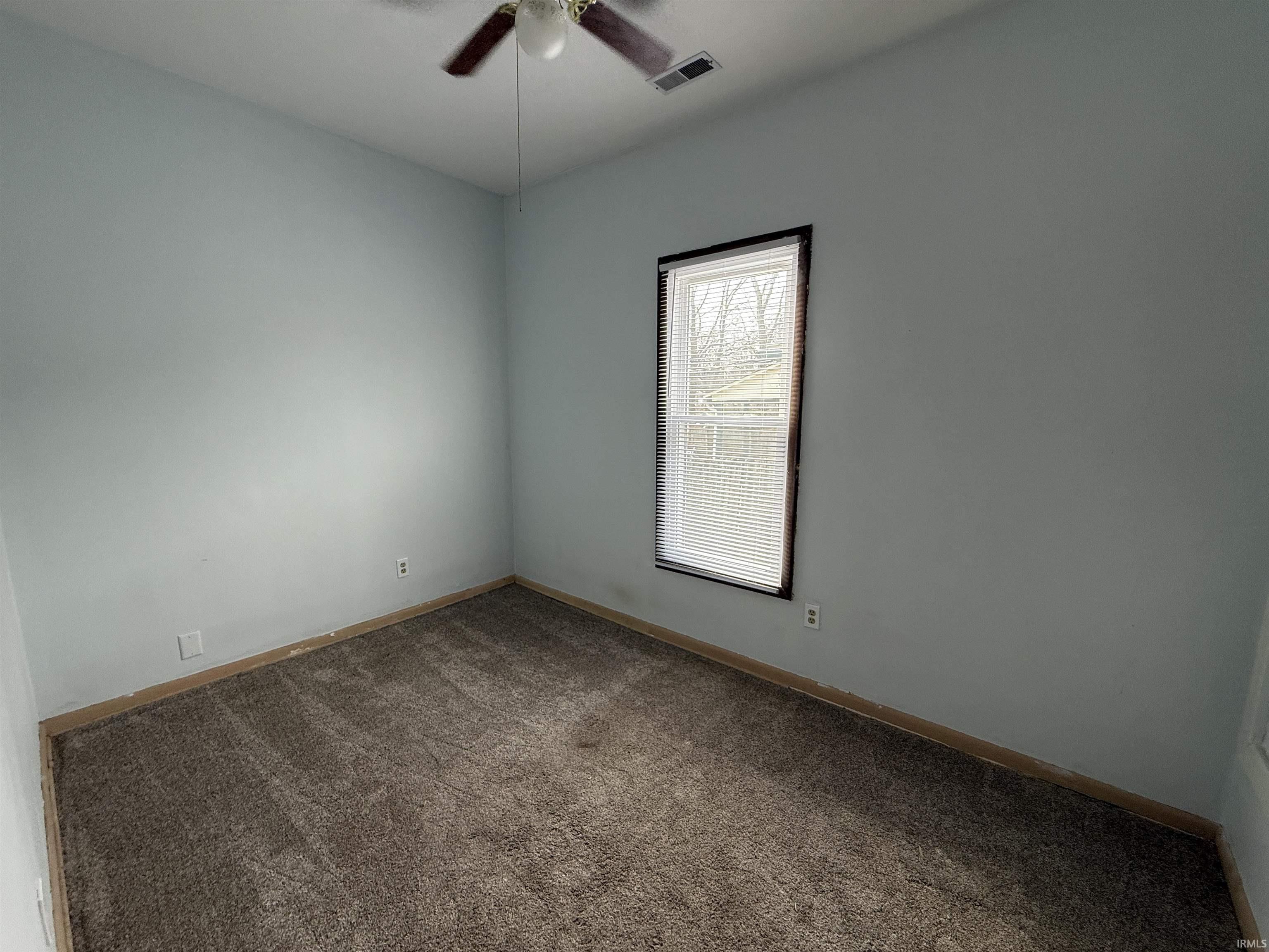 405 W Hillside Drive