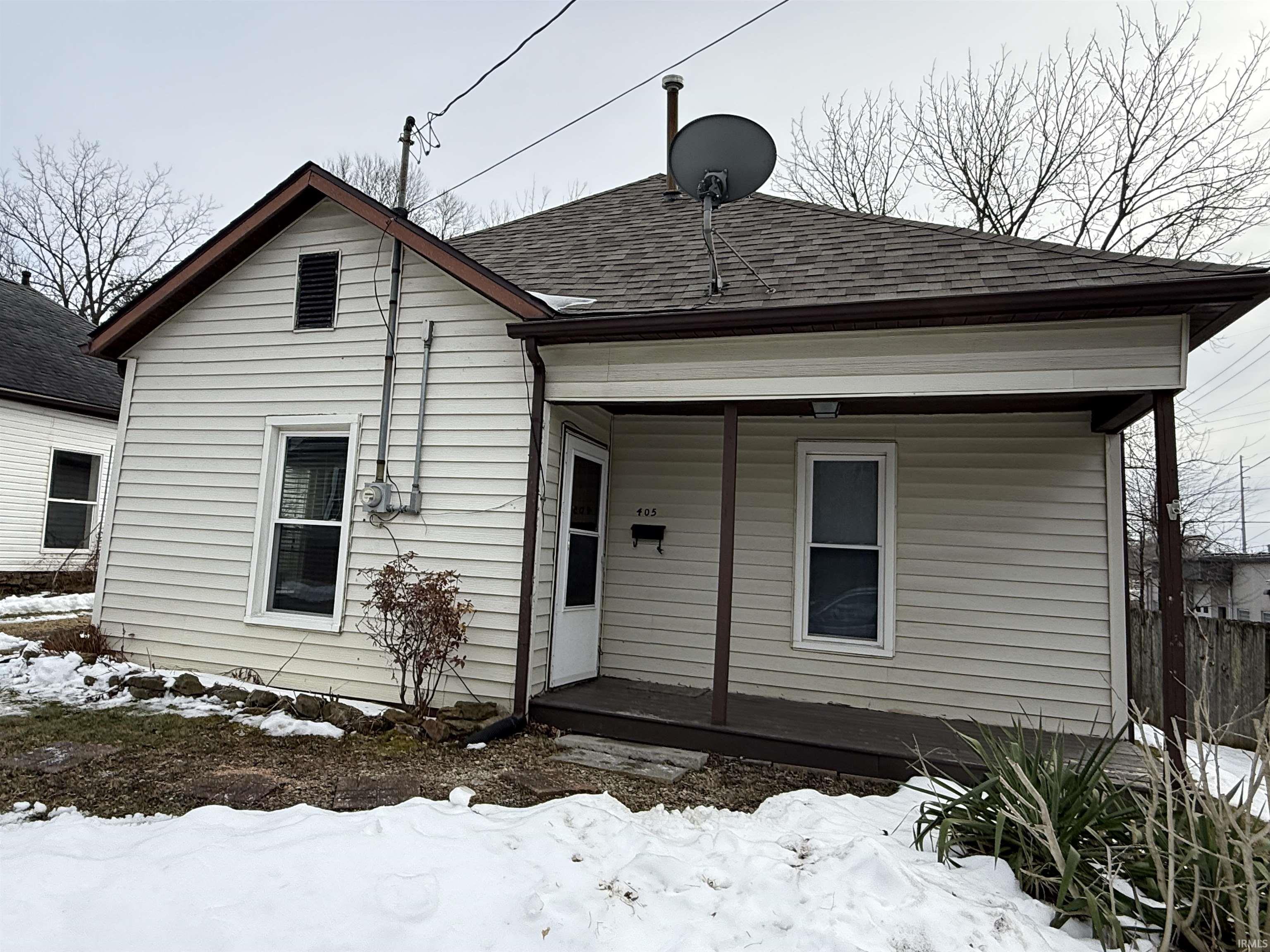 405 W Hillside Drive