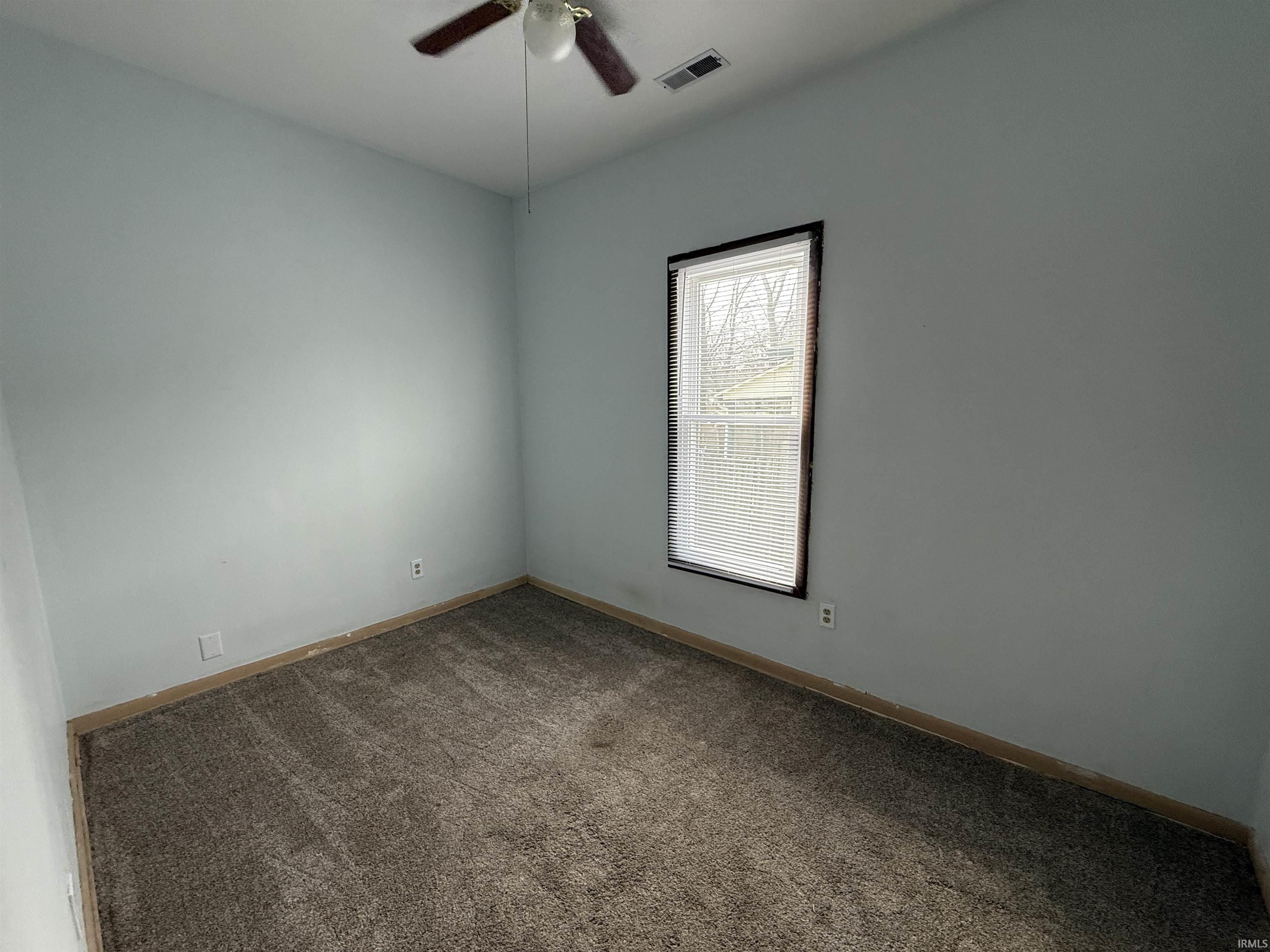 405 W Hillside Drive