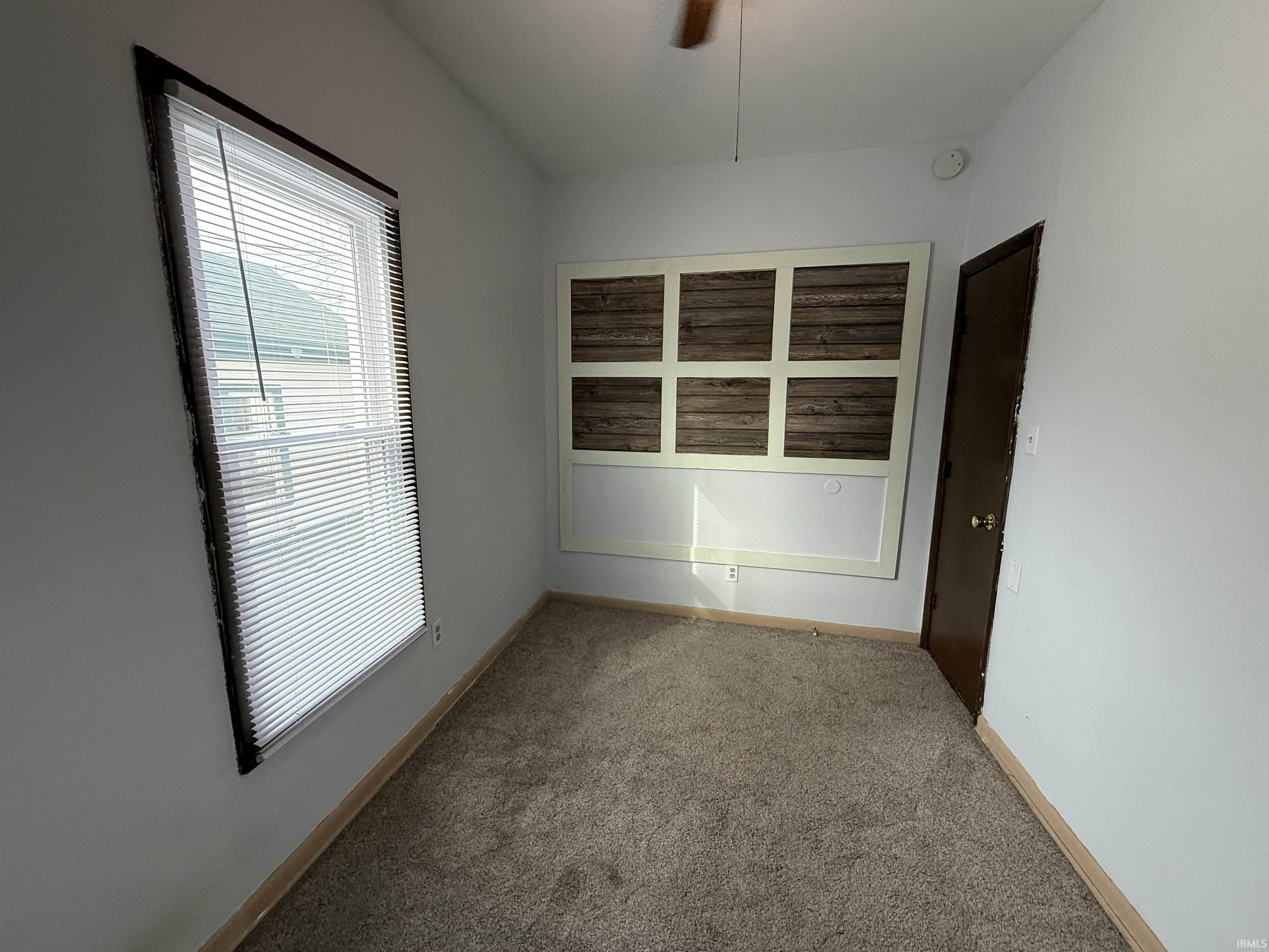 405 W Hillside Drive