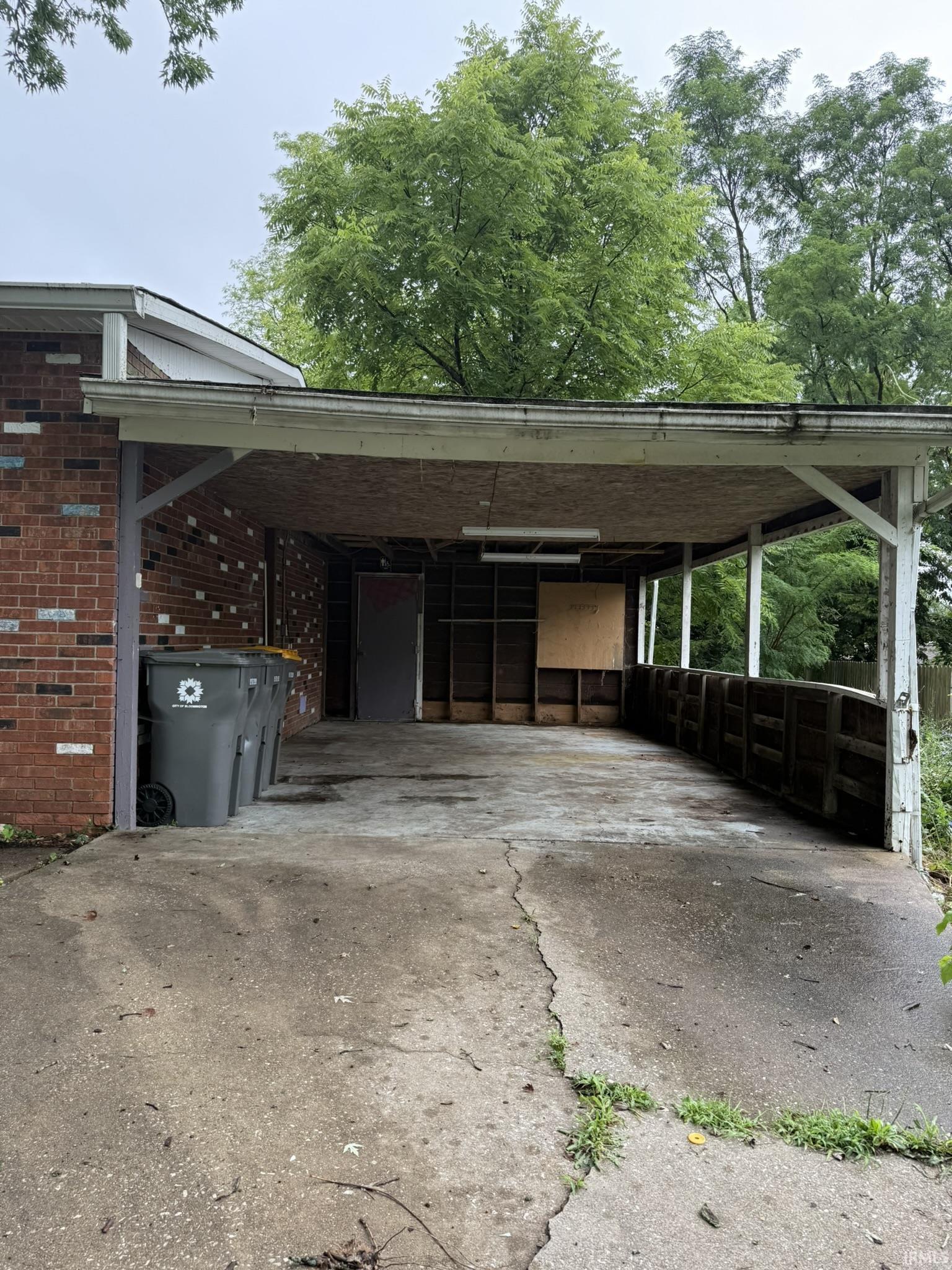 1014 N Orris Drive