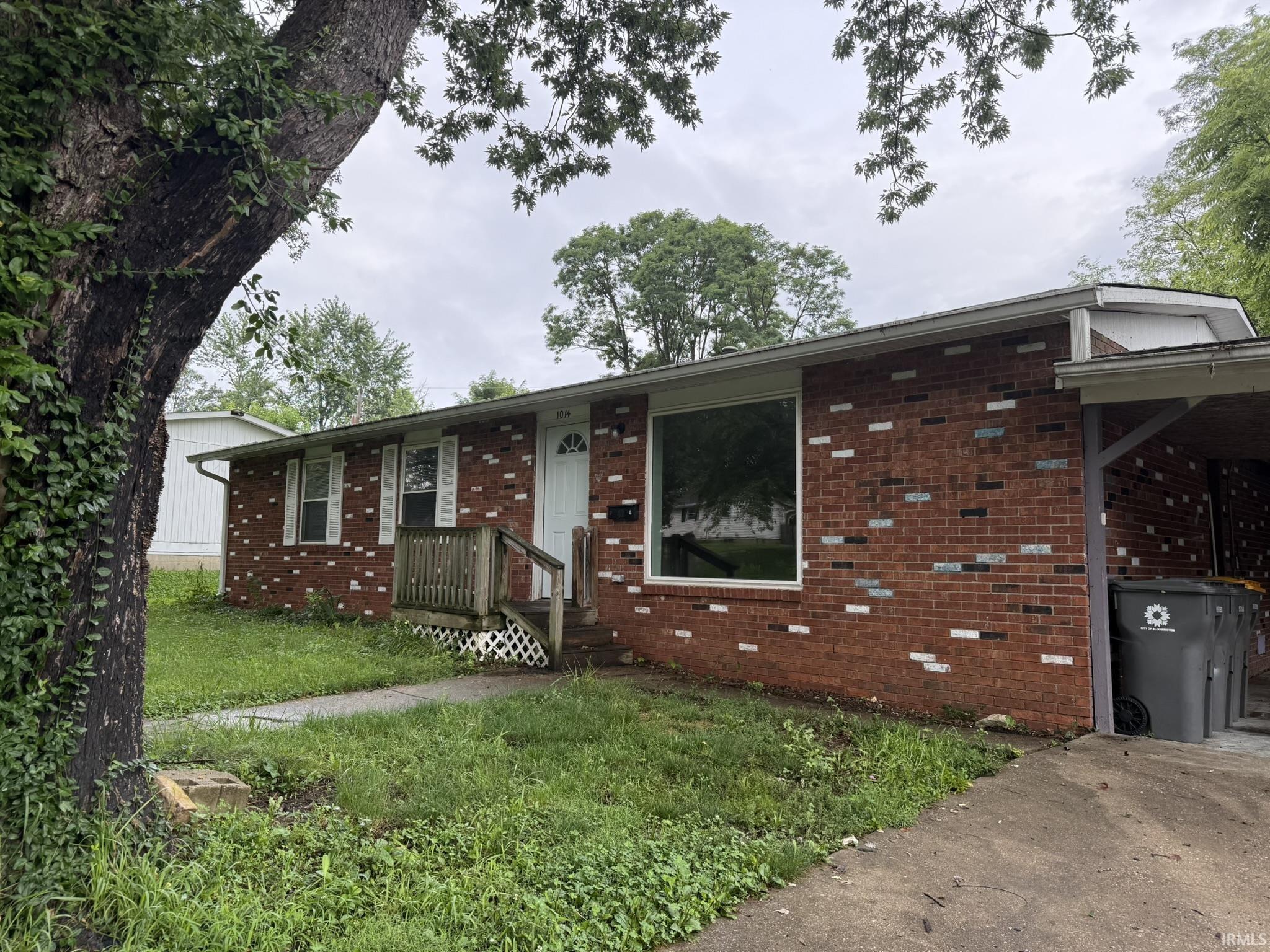 1014 N Orris Drive