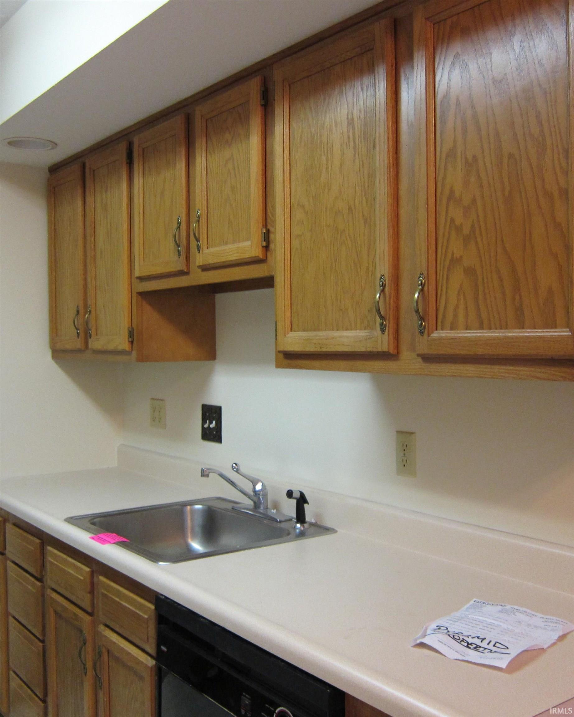 1040 N Forest View Drive