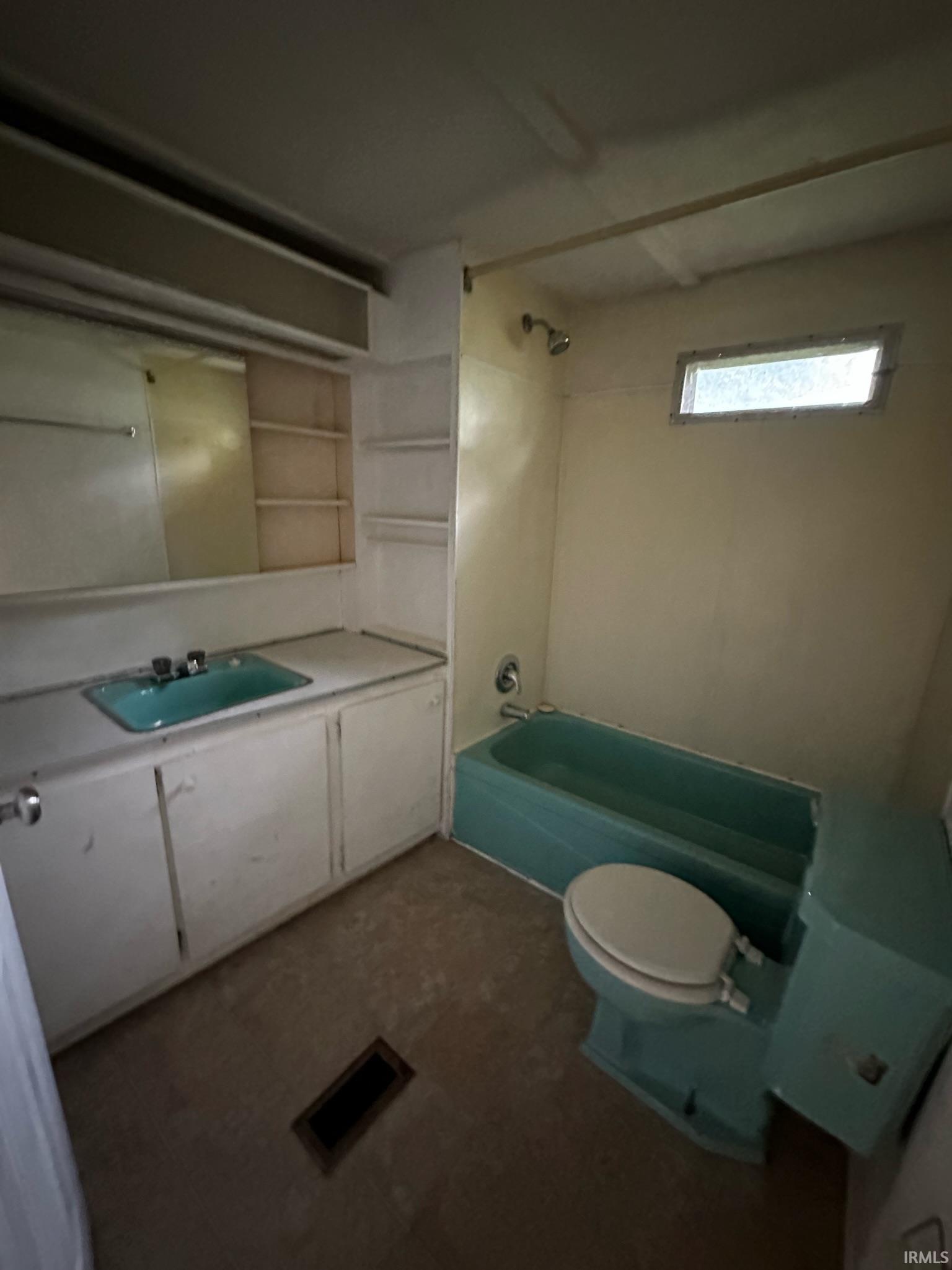 2417 S Madison Street