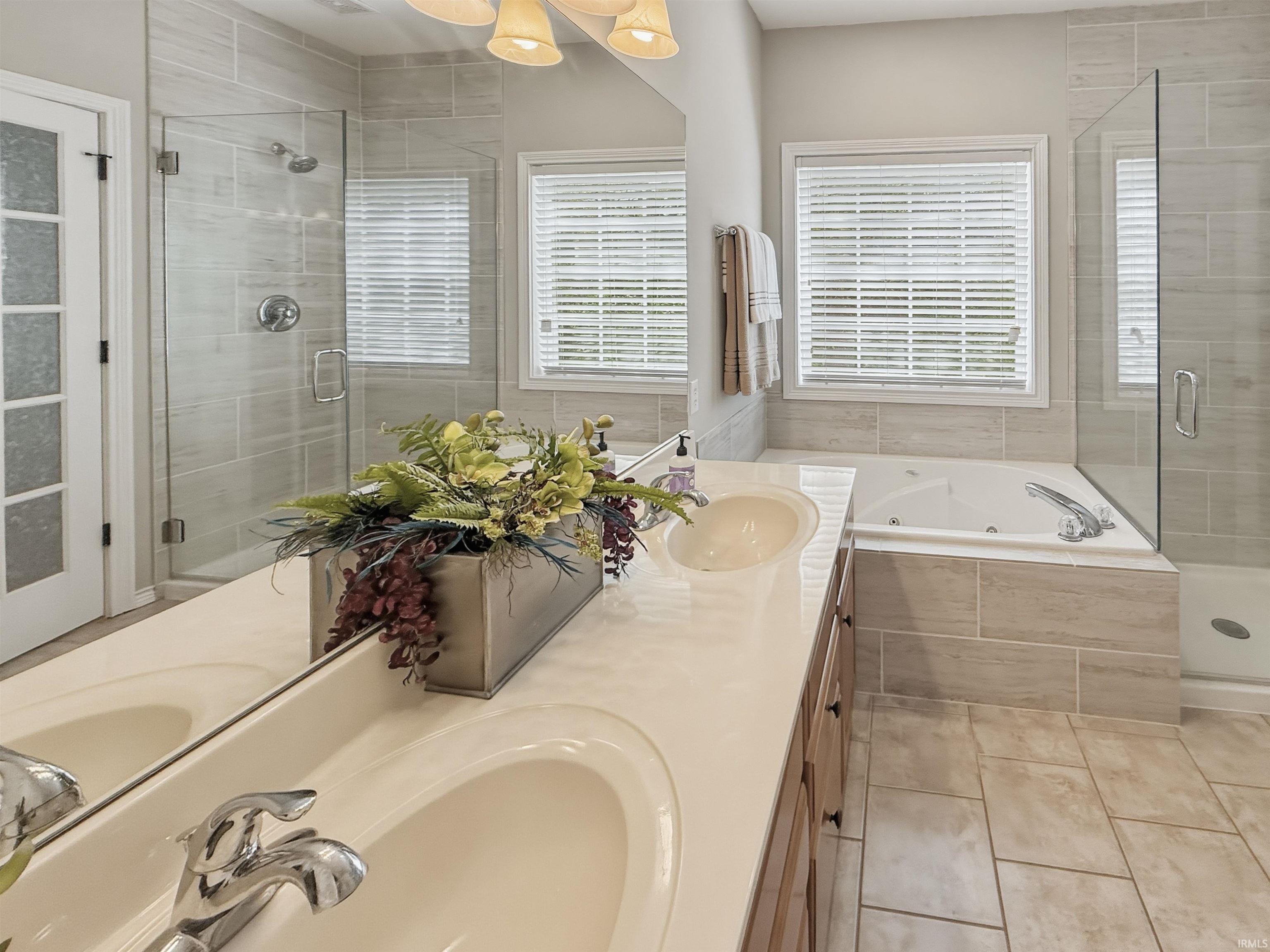 3201 E Kristen Court