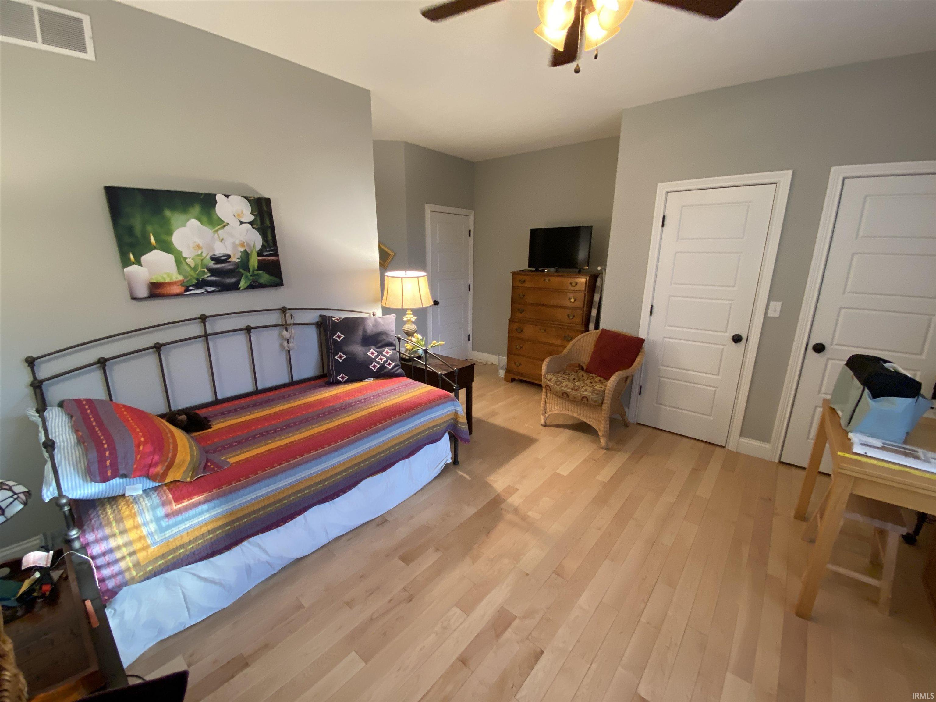 3201 E Kristen Court