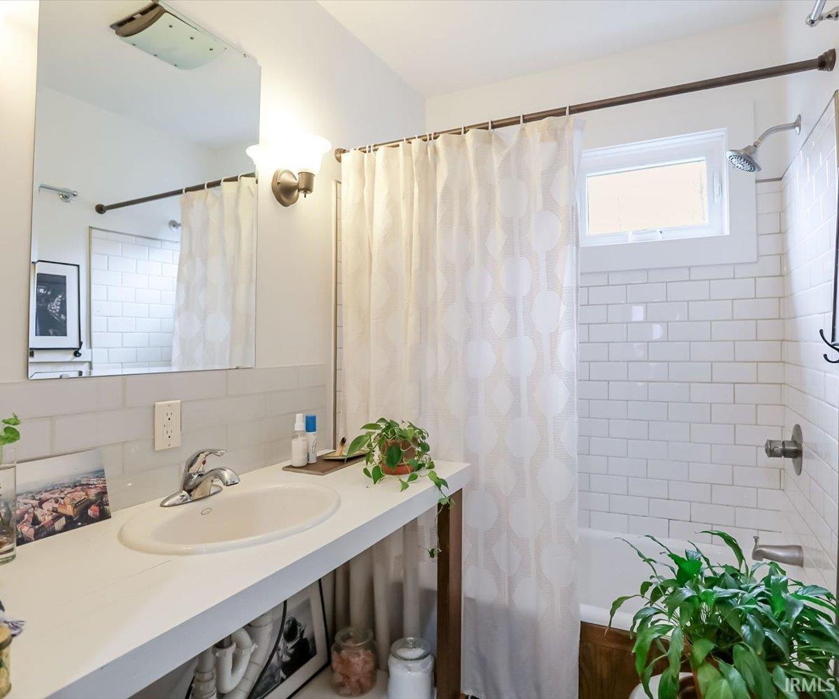 626 S Mitchell Street