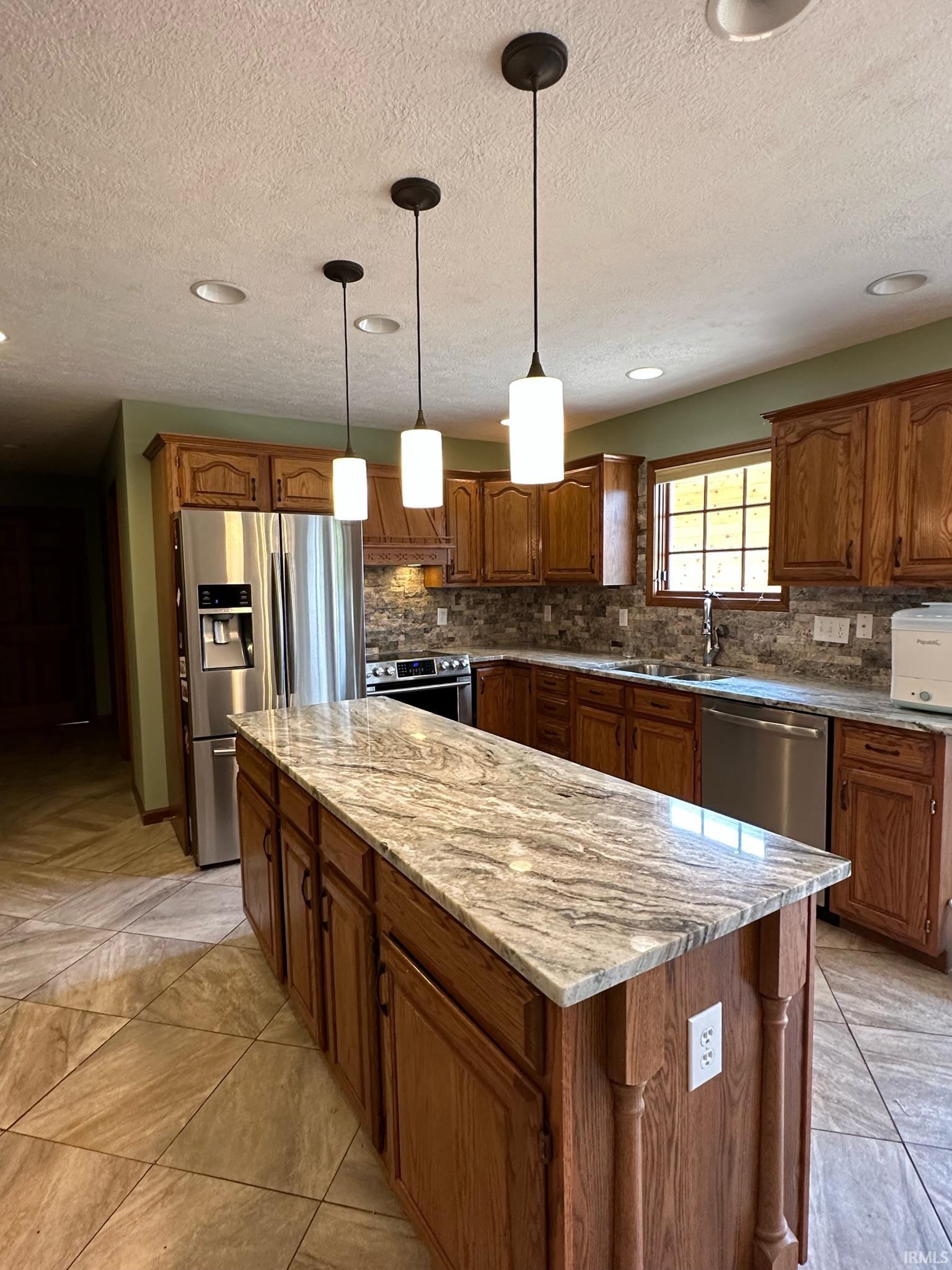 3825 E Devonshire Court