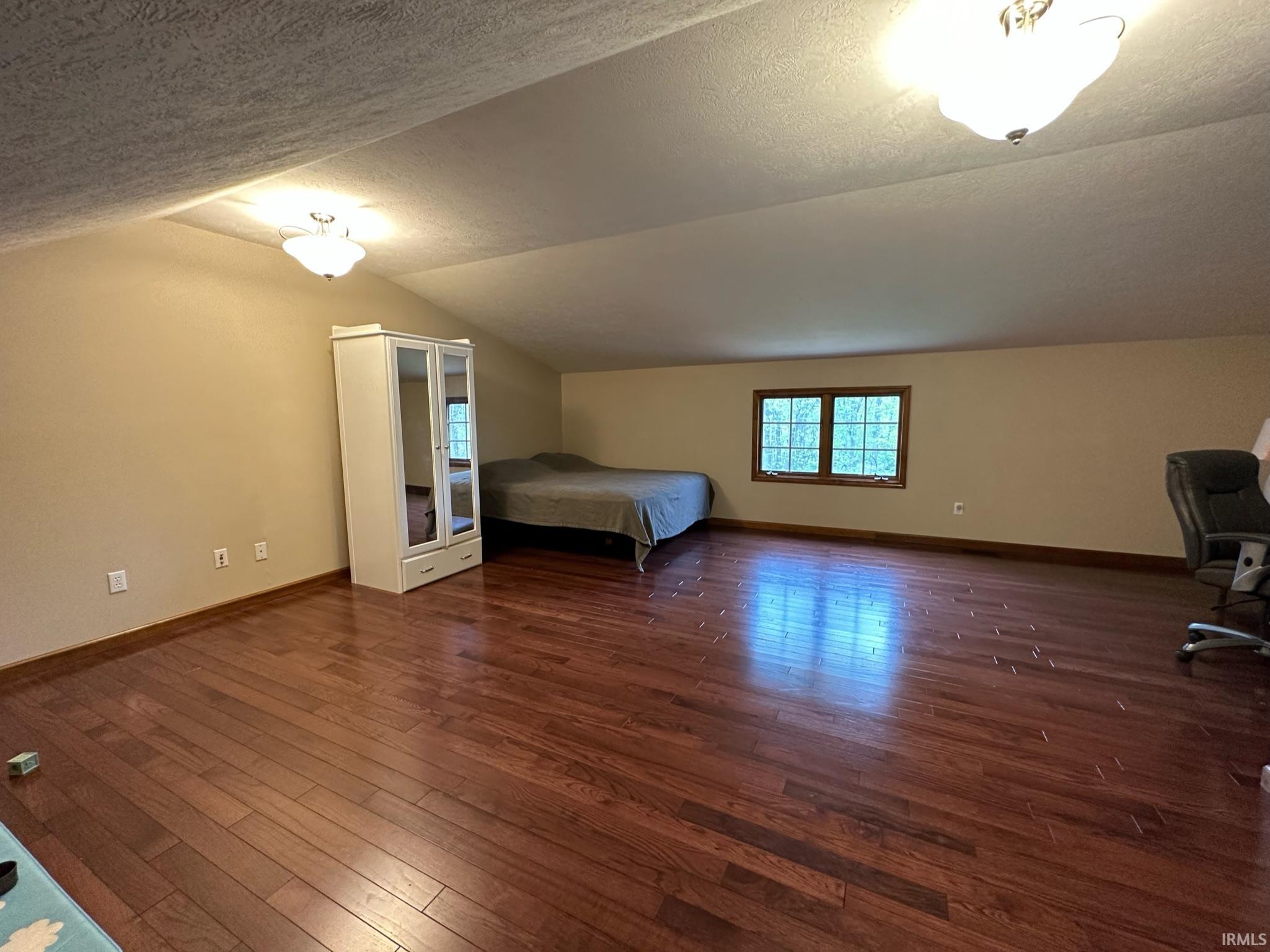 3825 E Devonshire Court