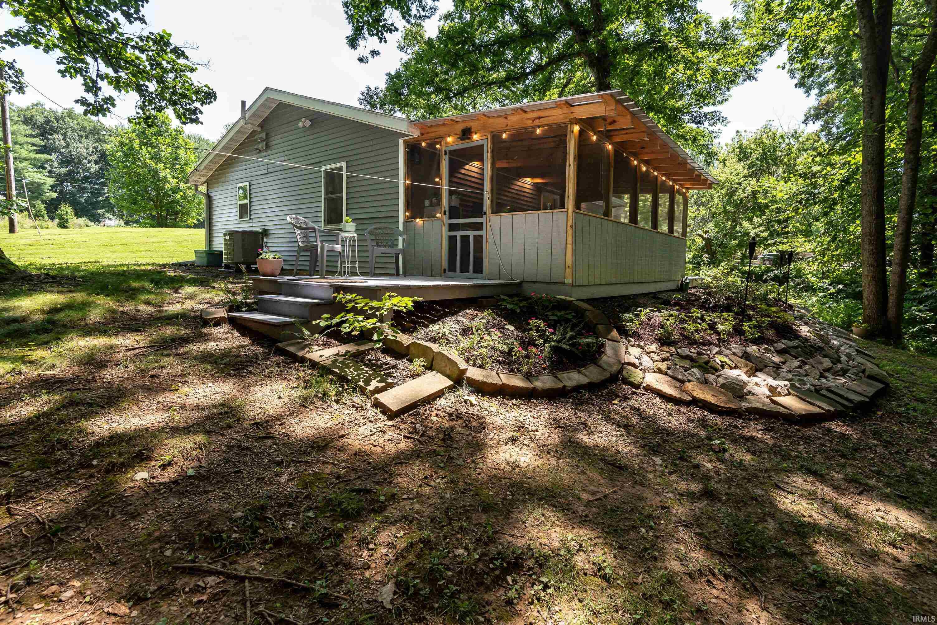 4125 E Bethel Lane
