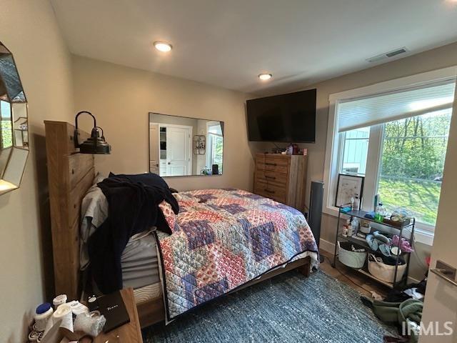 1235 W Gourley Pike