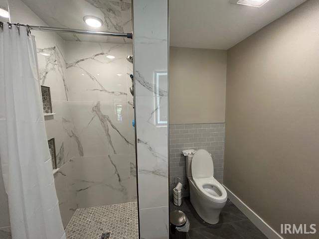 1235 W Gourley Pike