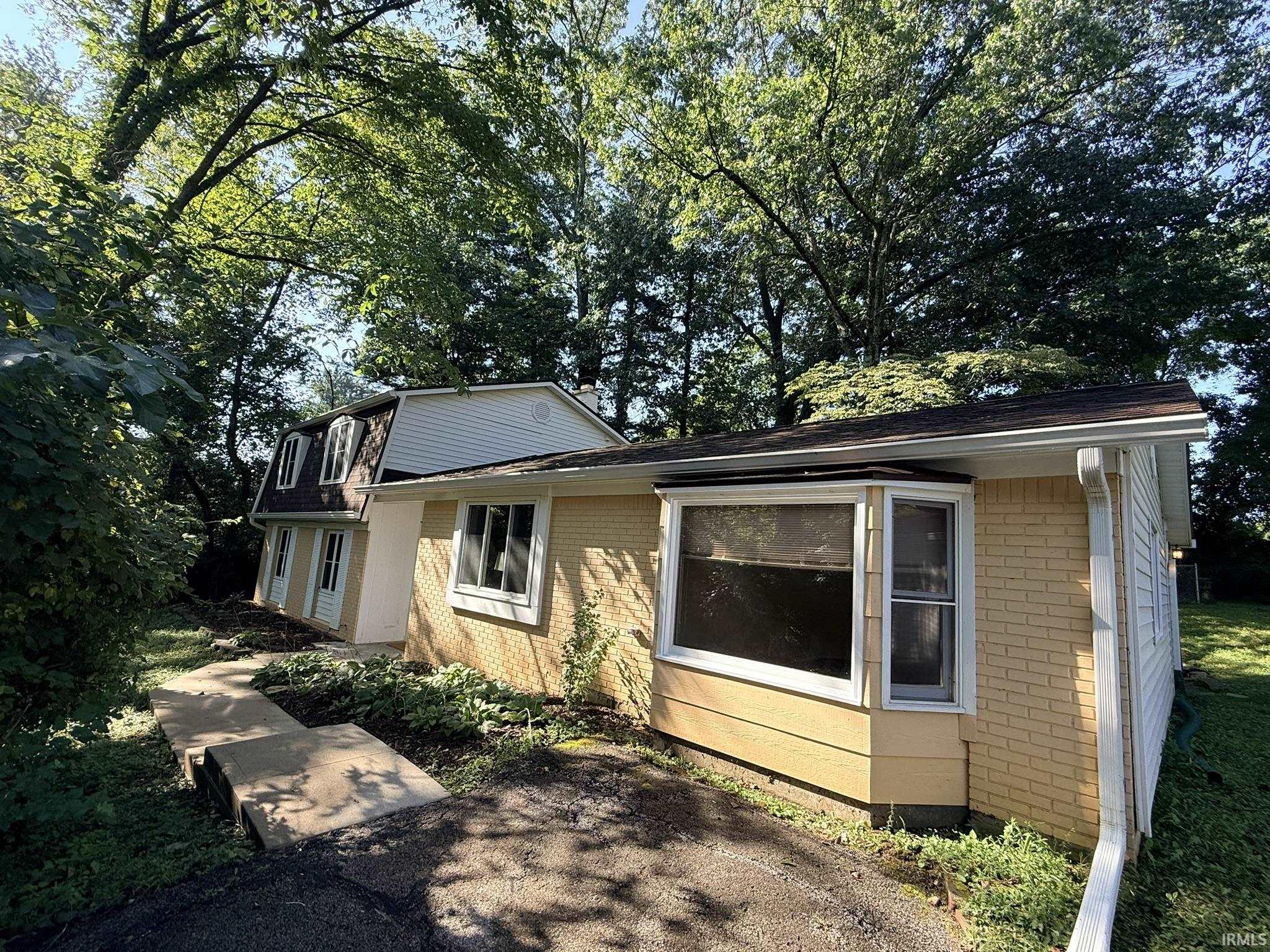 1310 E Prairie Drive