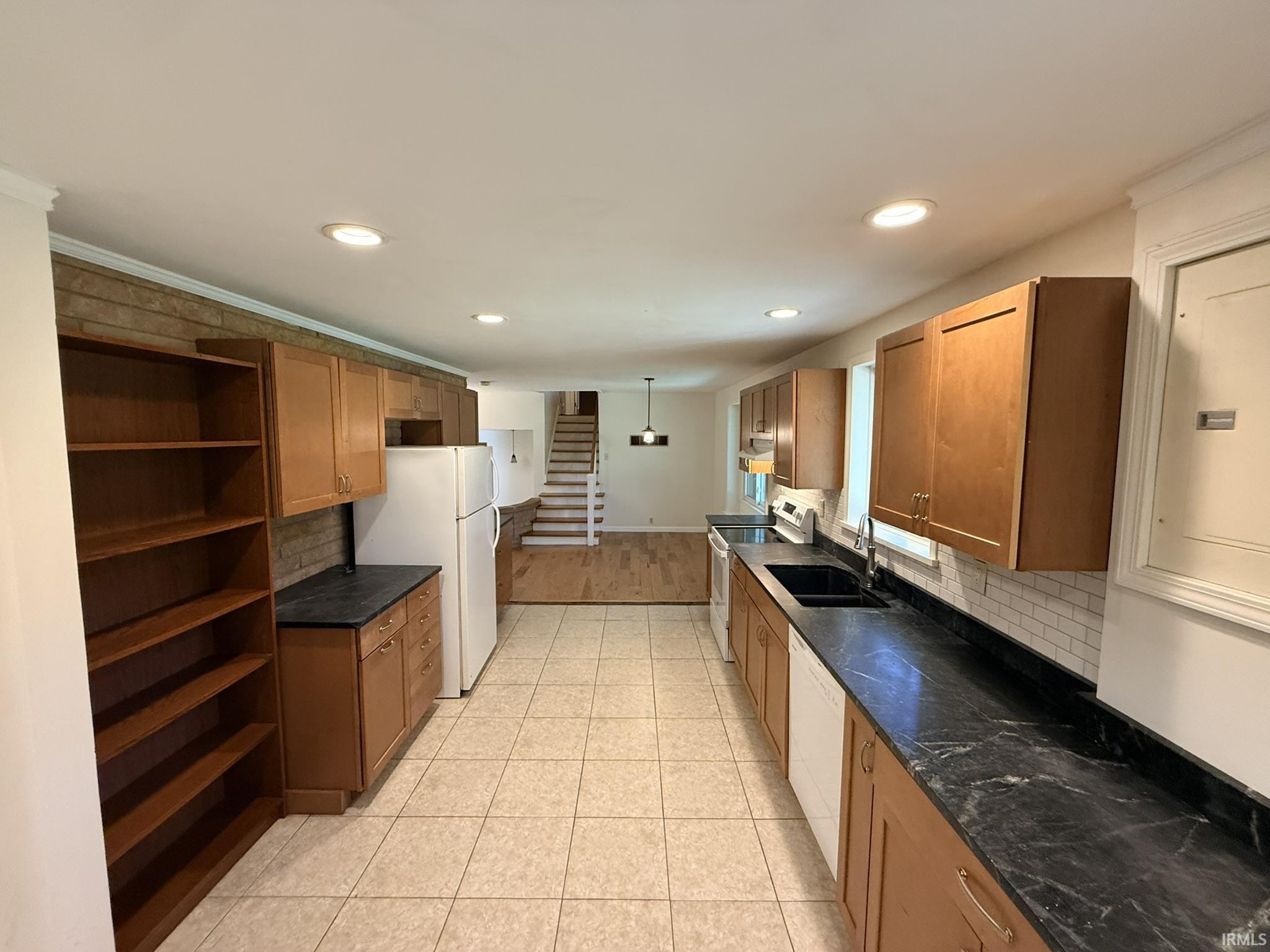 1310 E Prairie Drive