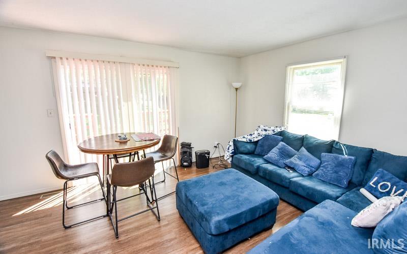 3429 & 3431 S Kennedy Drive