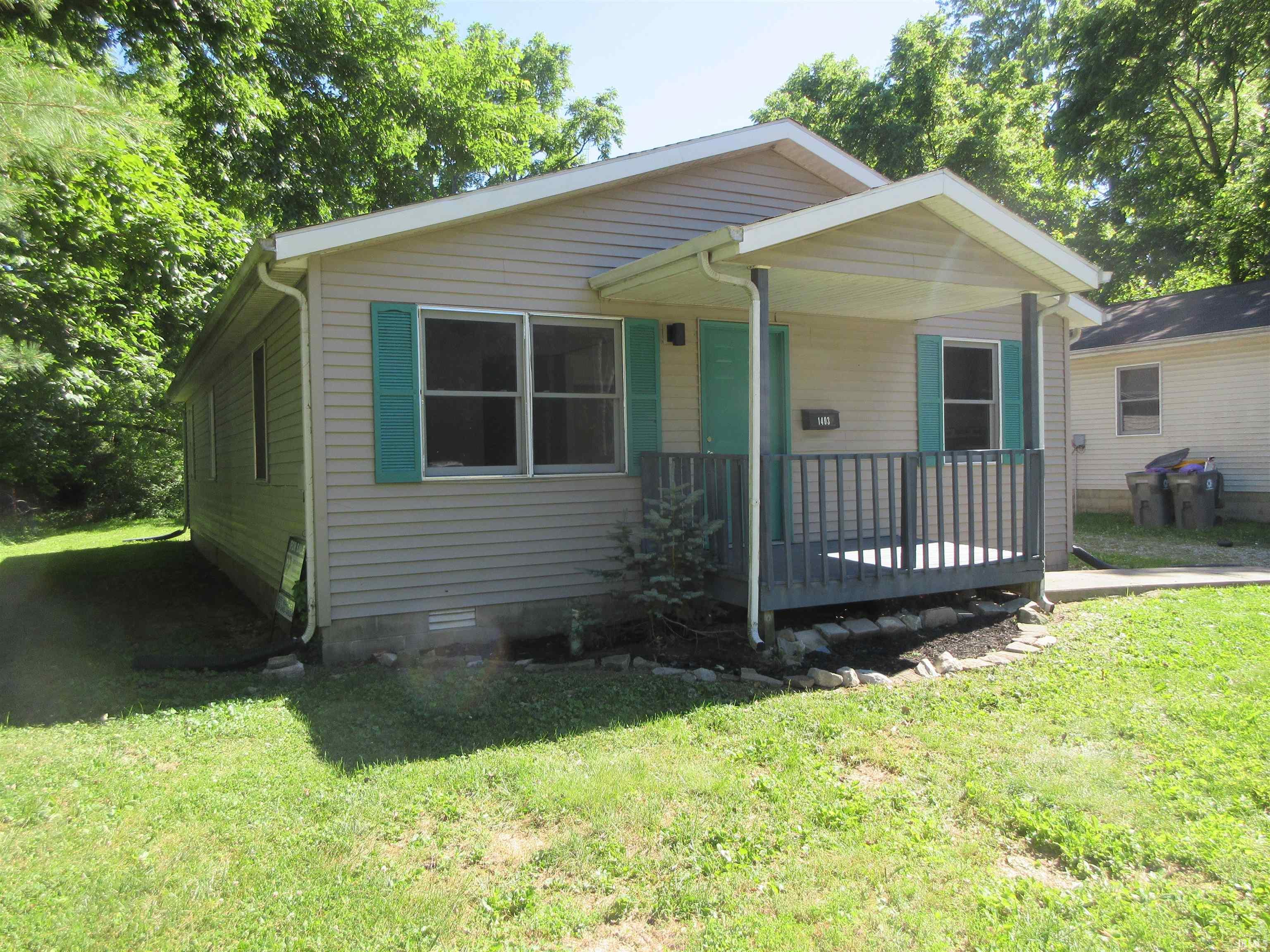 1403 W 6th Street