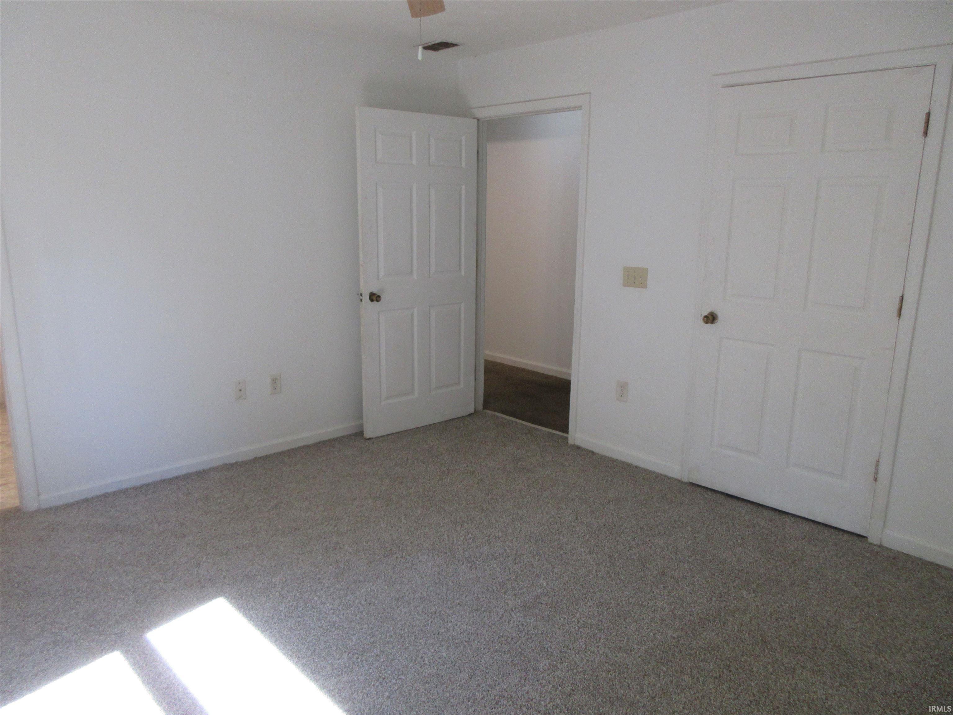 1403 W 6th Street