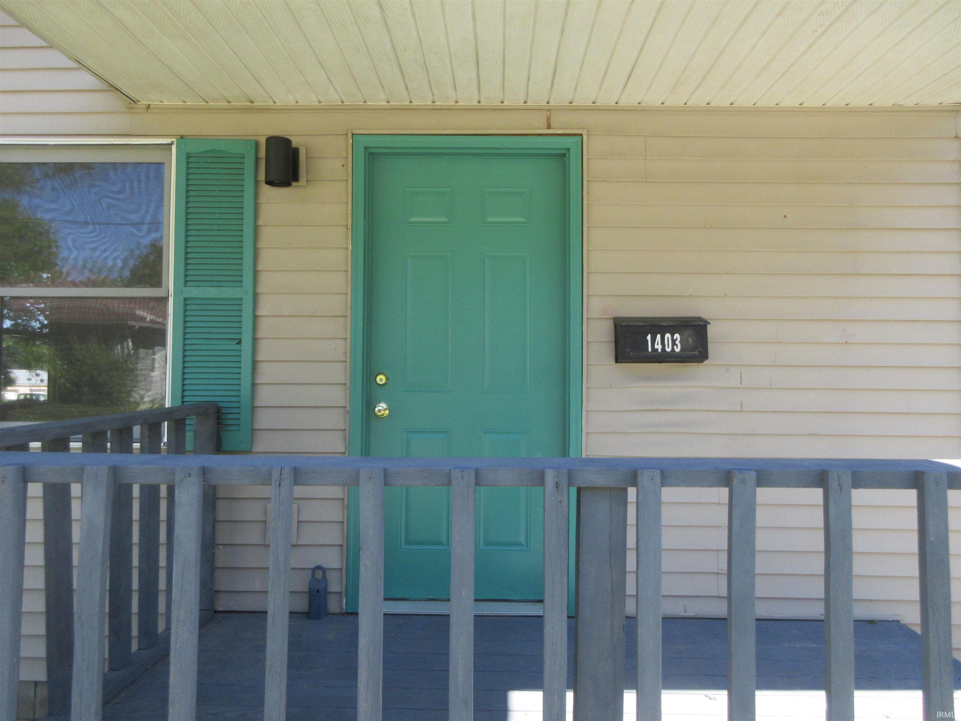 1403 W 6th Street