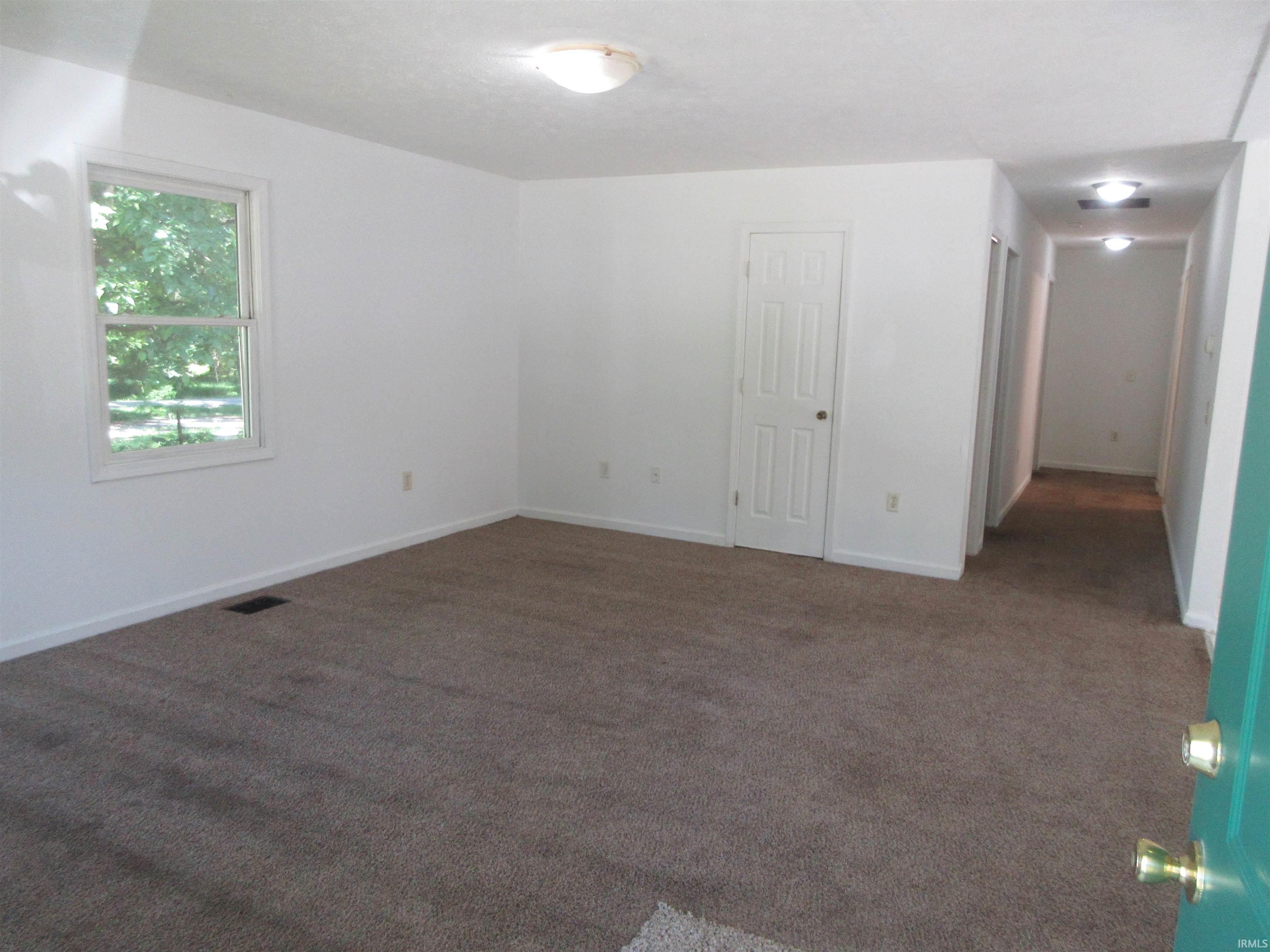 1403 W 6th Street
