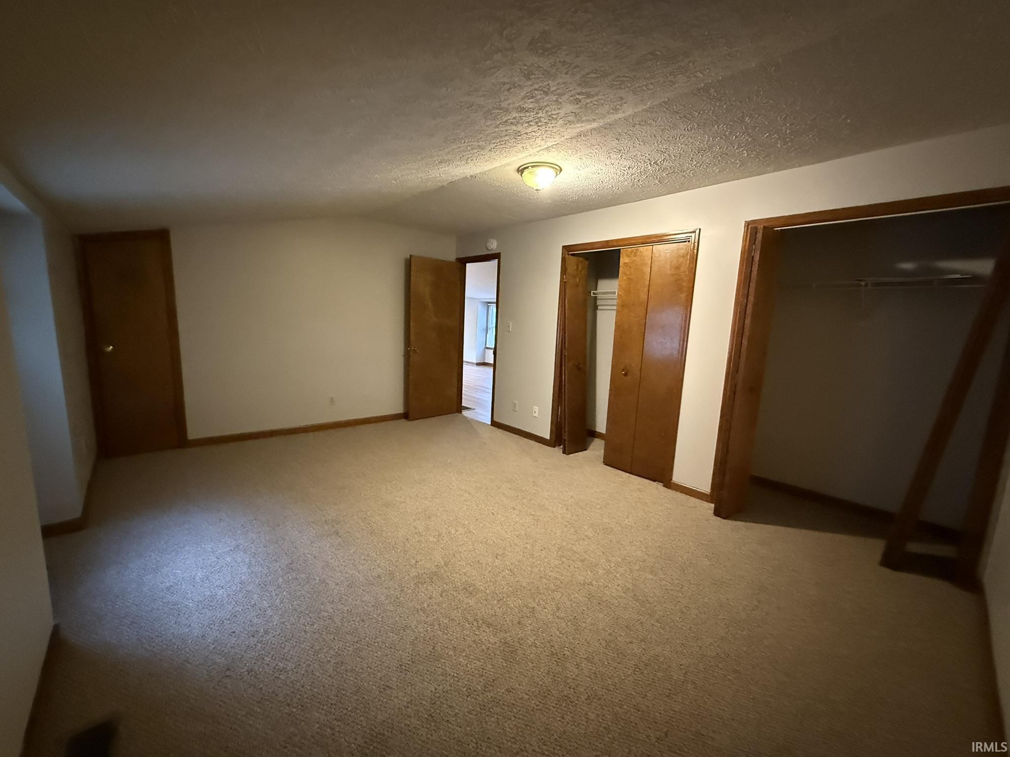 1024 W Country Club Drive