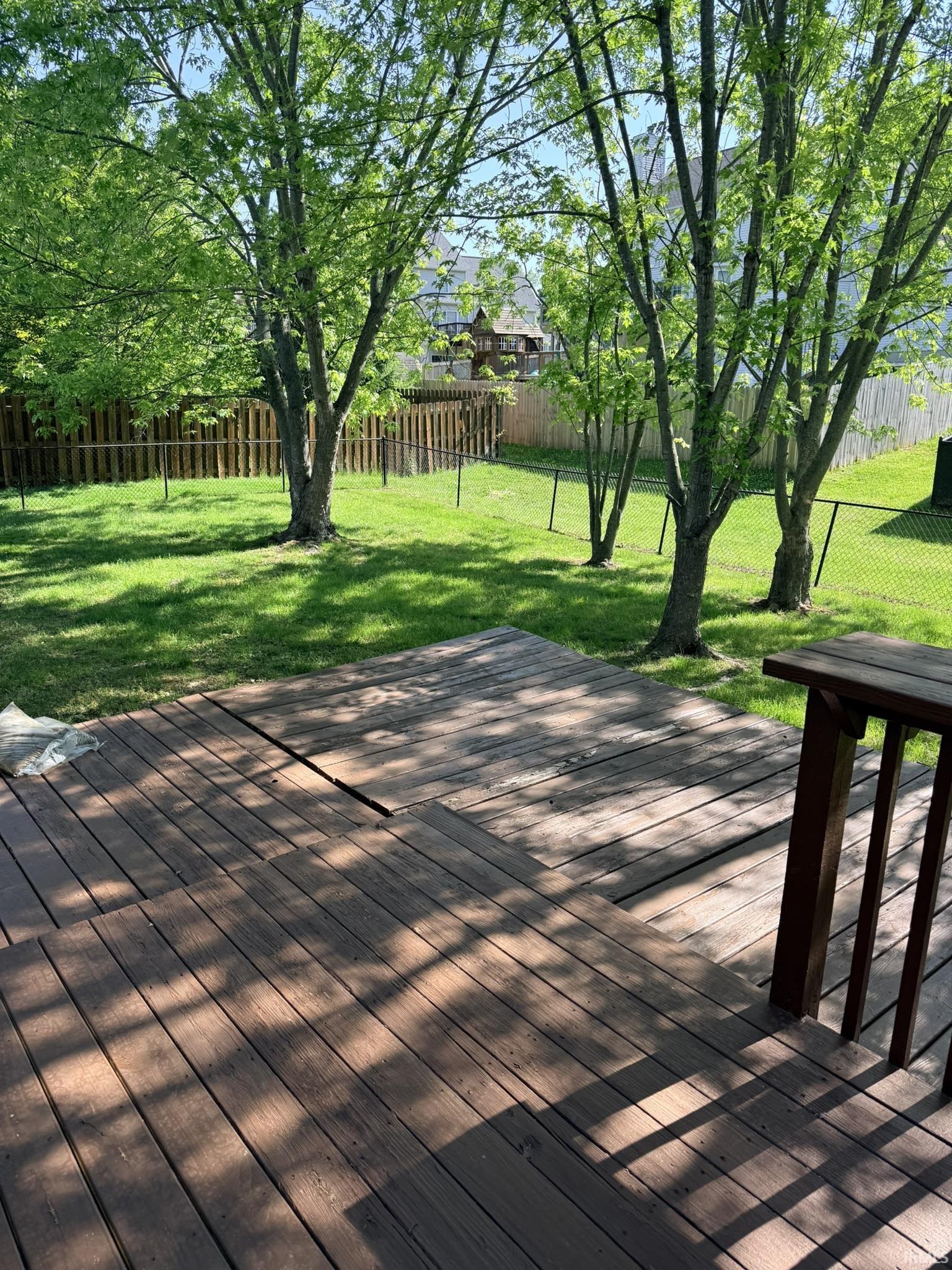 4816 N Ashcroft Lane