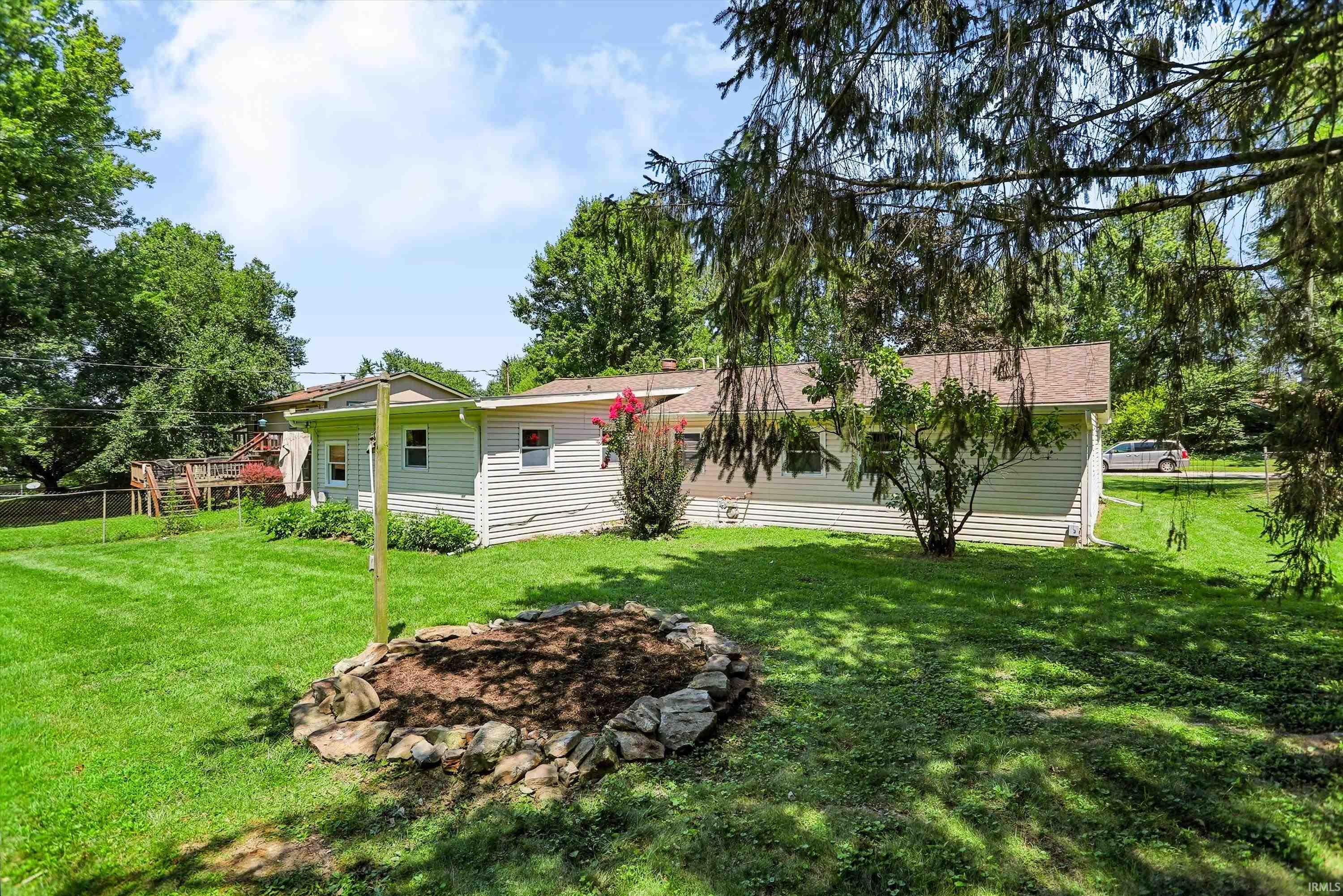 3702 S Tyler Lane