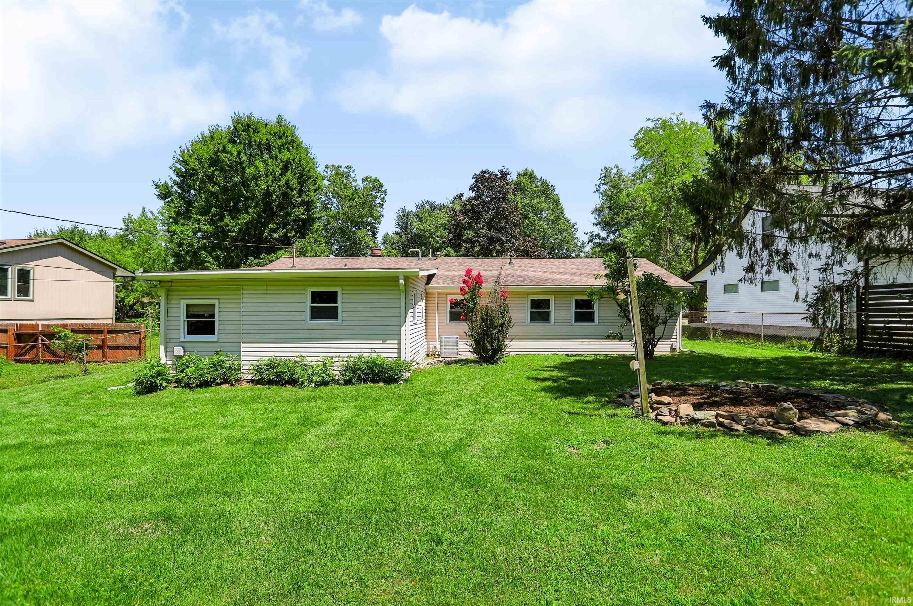3702 S Tyler Lane