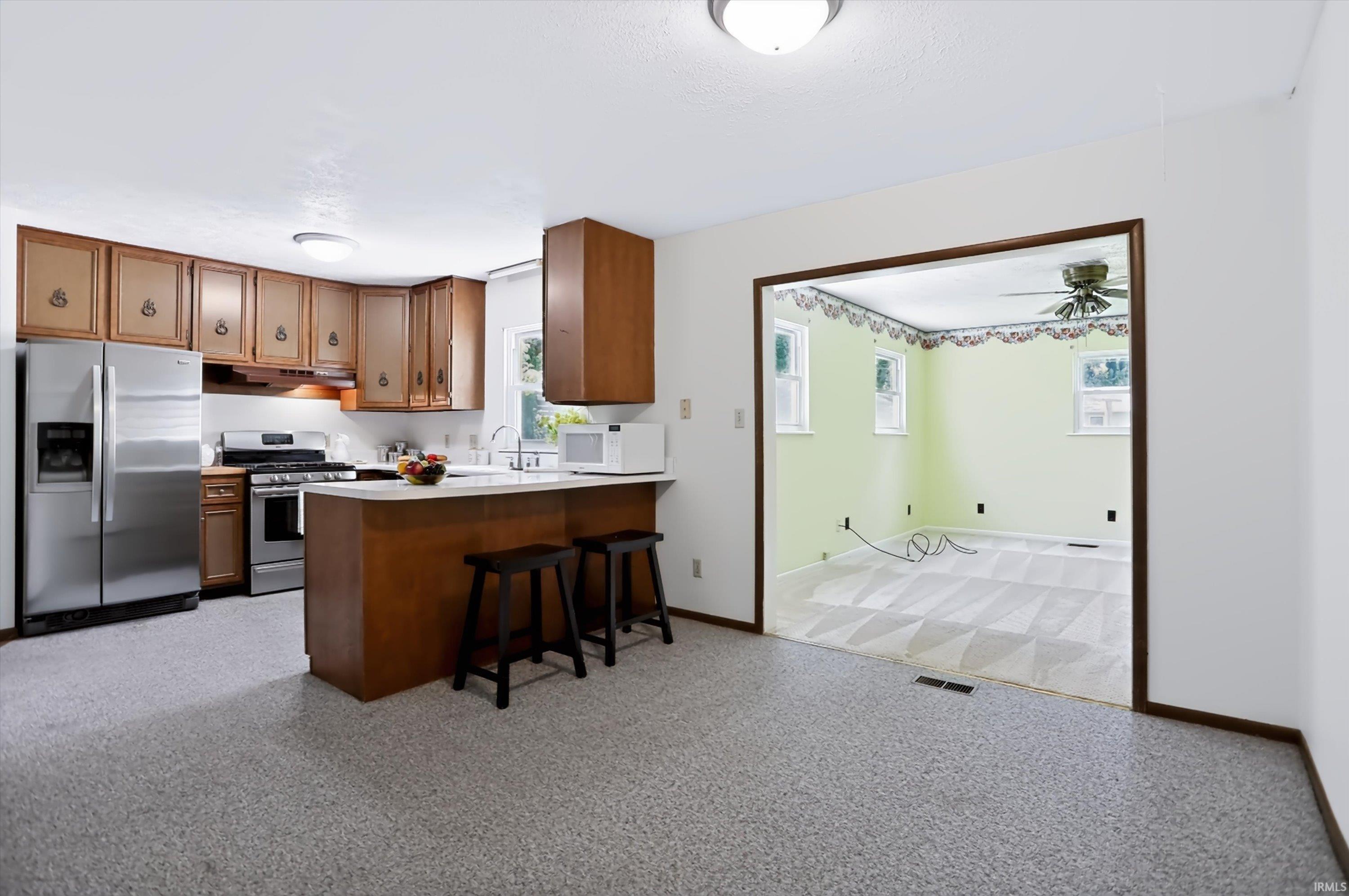 3702 S Tyler Lane