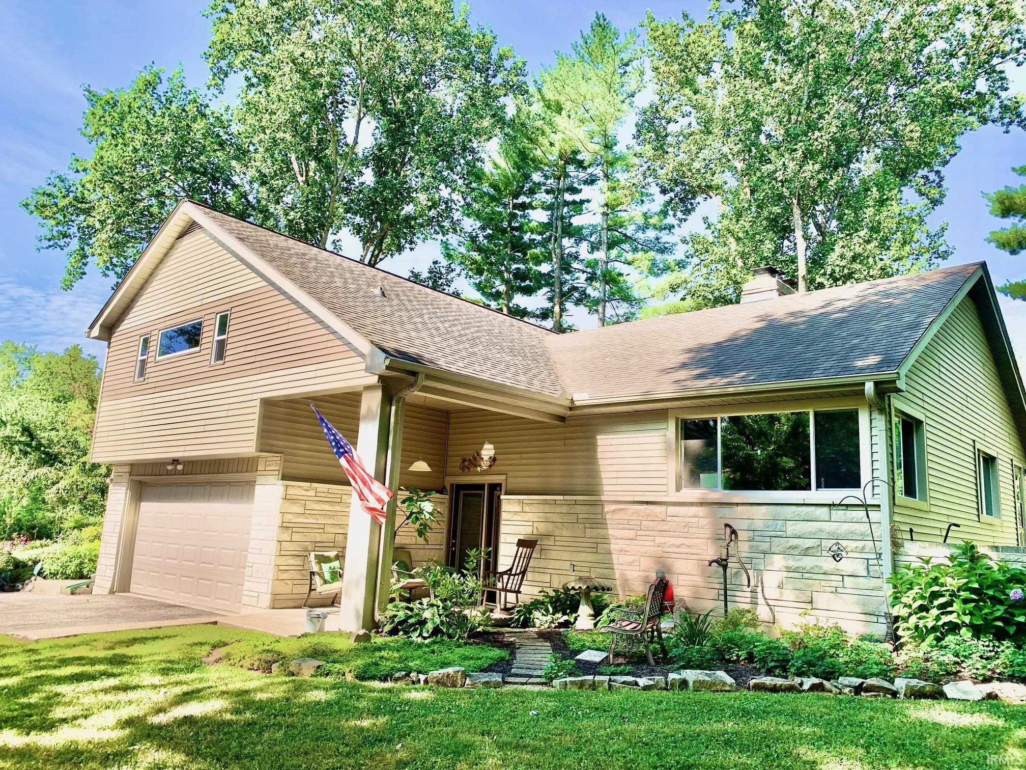 150 W Wayside Drive