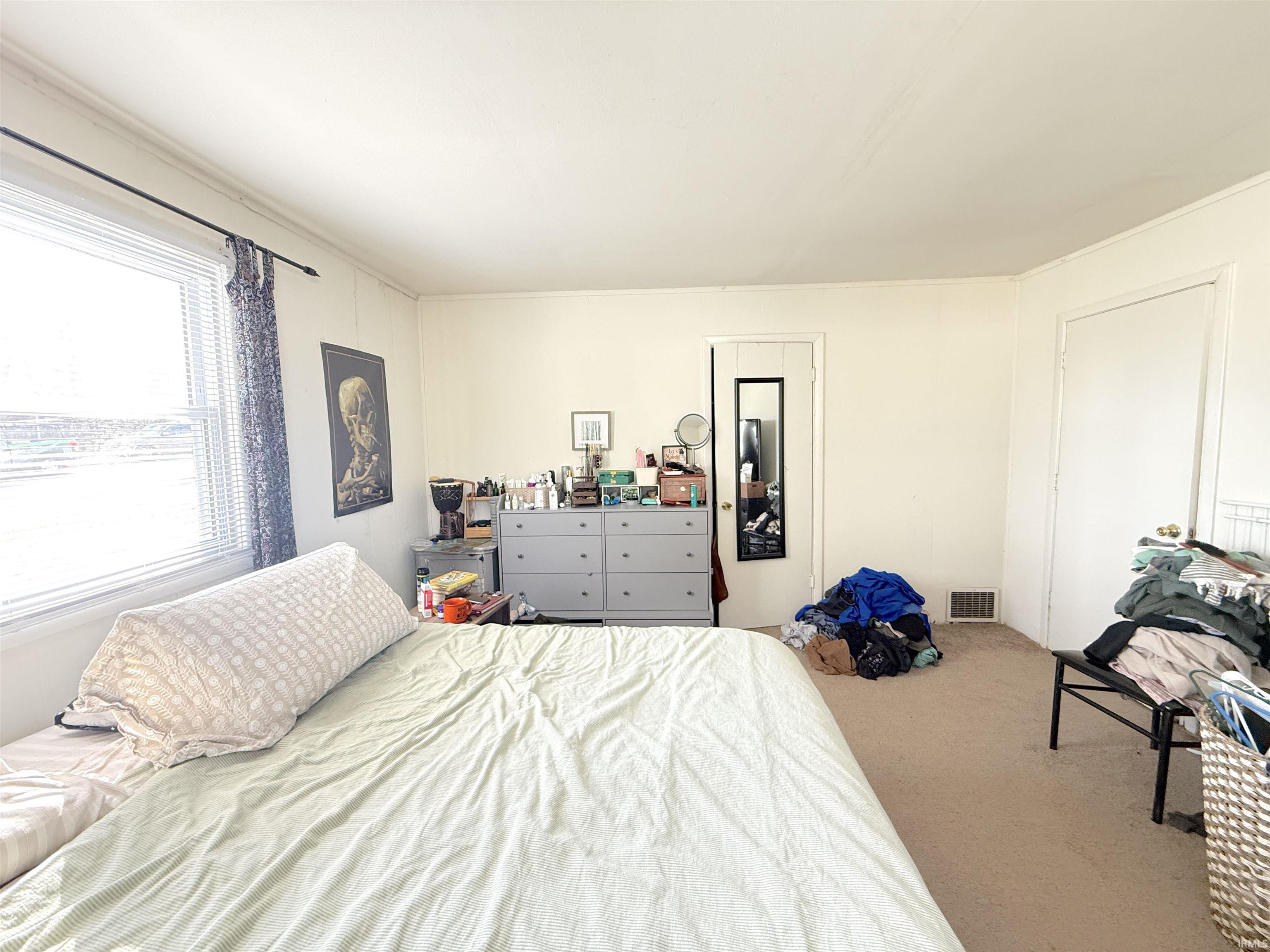 620 W 8th Street
